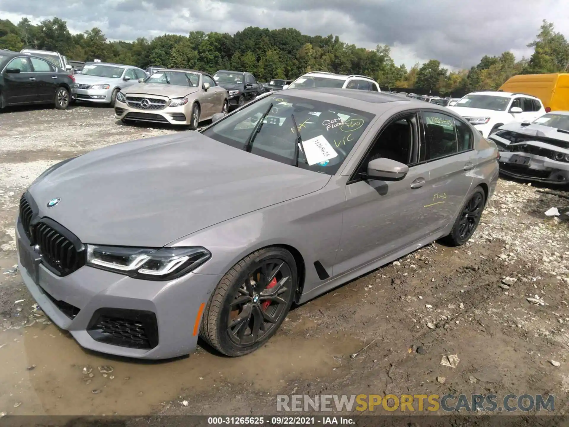 2 Photograph of a damaged car WBA13BK02MCF35873 BMW 5 SERIES 2021