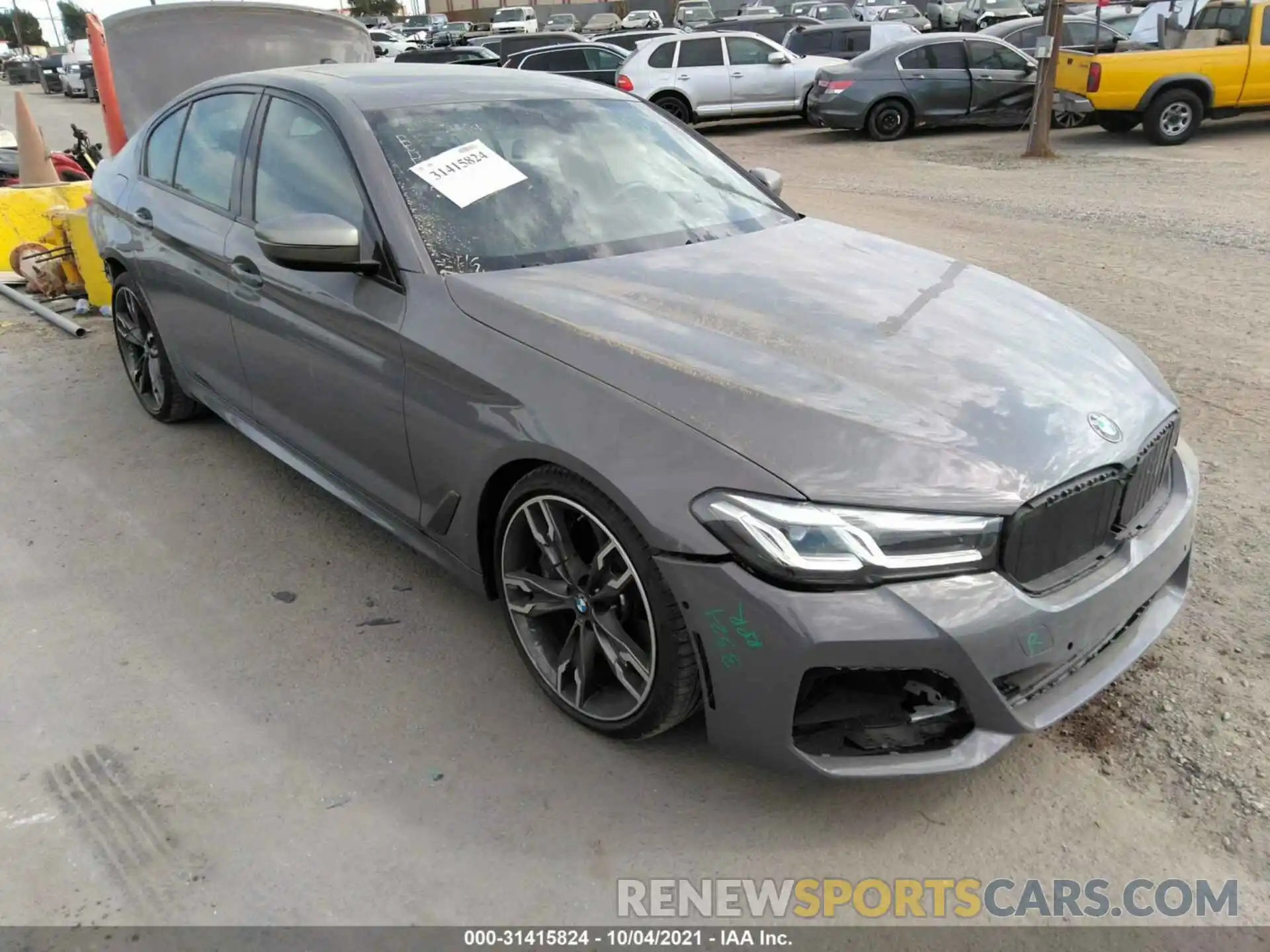 1 Фотография поврежденного автомобиля WBA13BK0XMCF02779 BMW 5 SERIES 2021