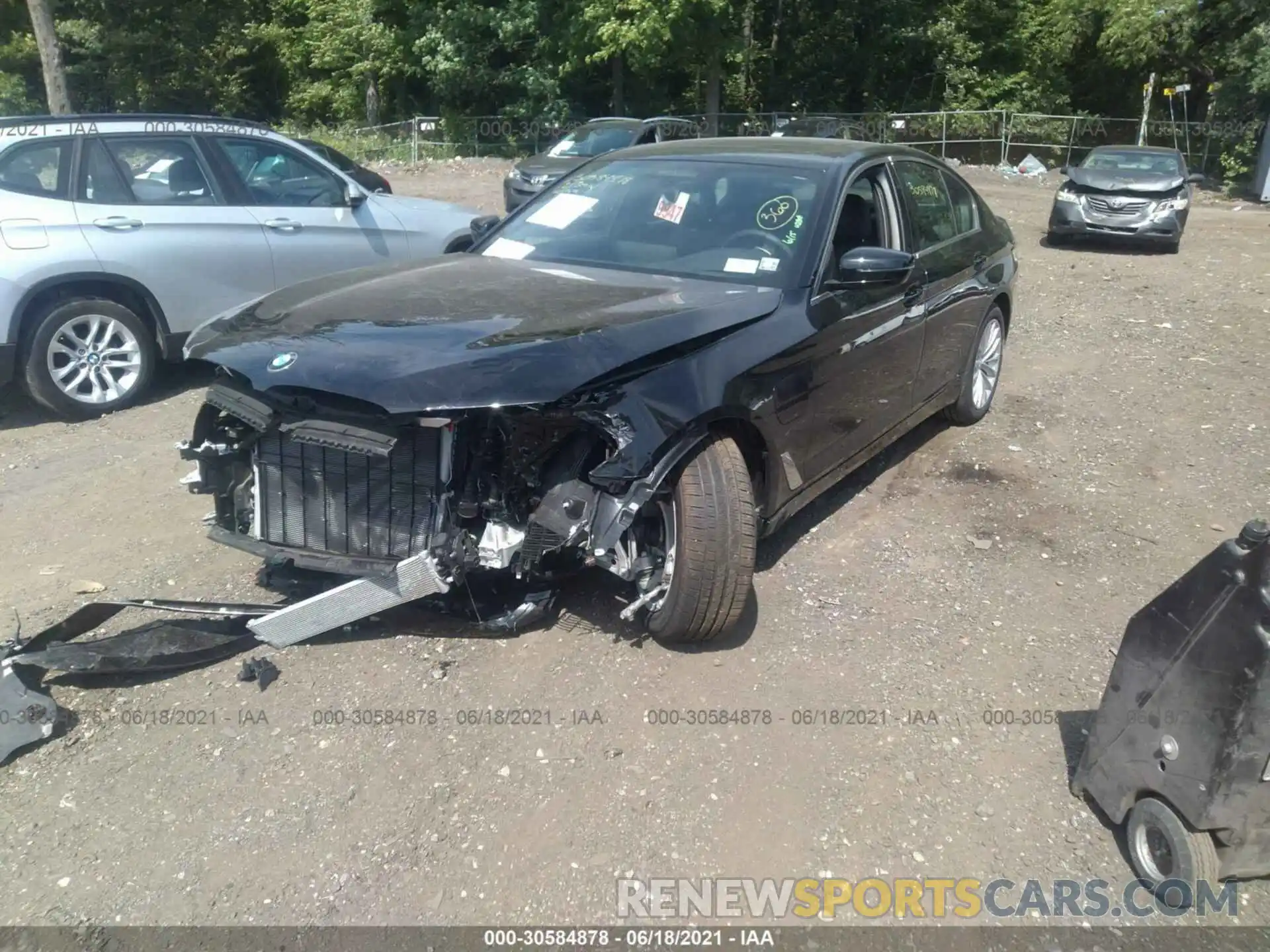 2 Photograph of a damaged car WBA33AG07MCH01431 BMW 5 SERIES 2021