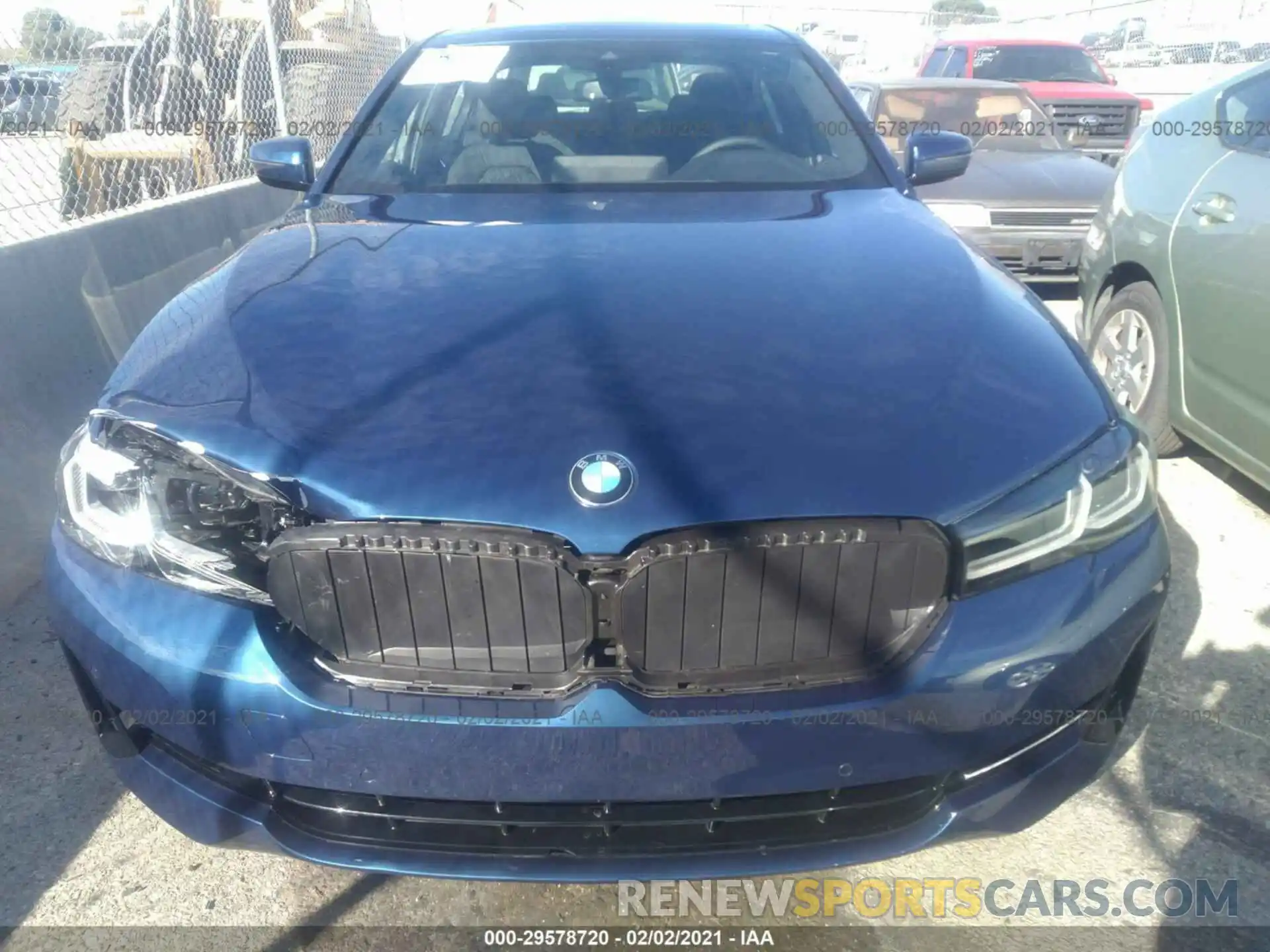 6 Фотография поврежденного автомобиля WBA53BH00MCF67679 BMW 5 SERIES 2021
