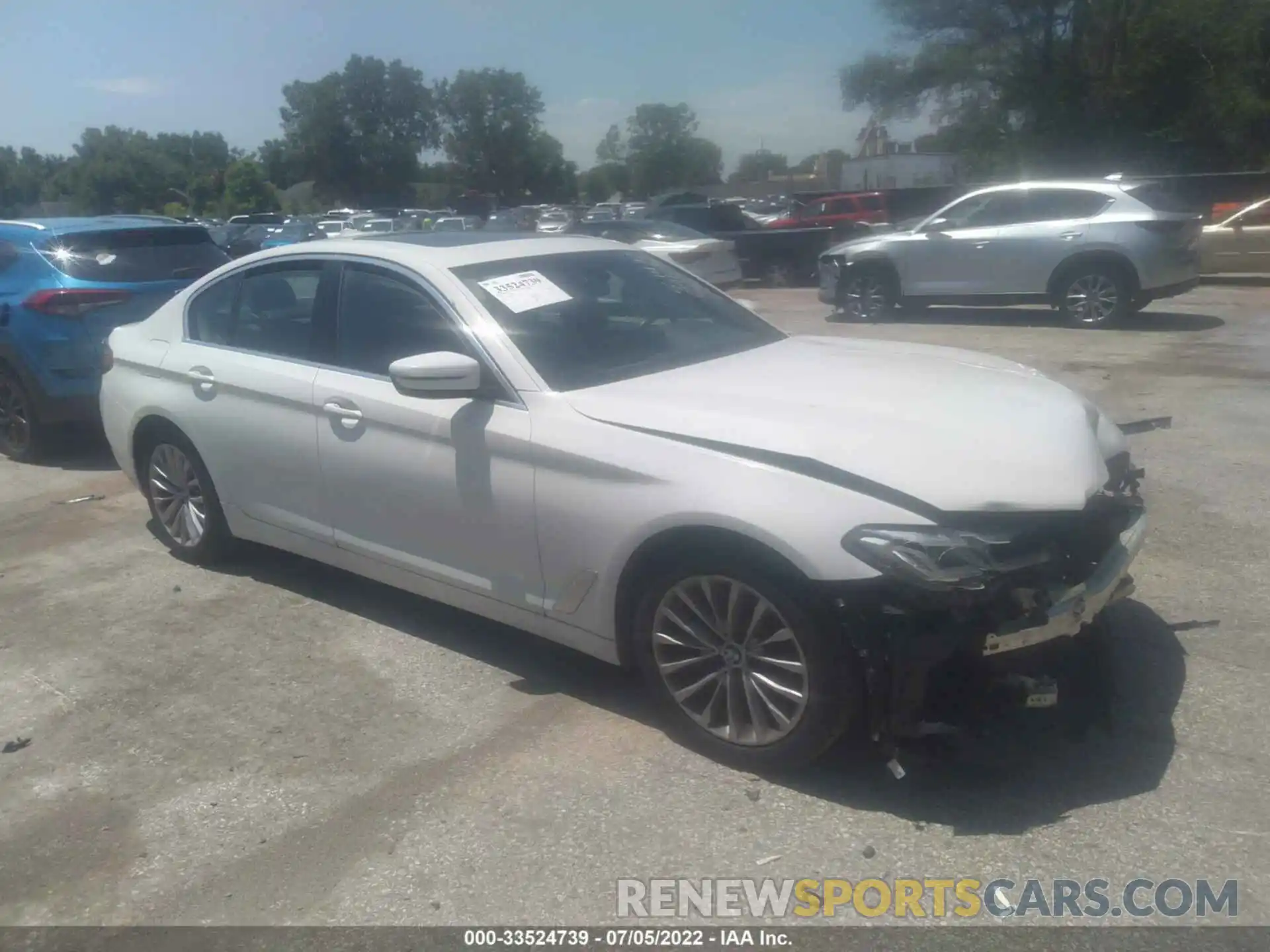 1 Photograph of a damaged car WBA53BH00MCF68055 BMW 5 SERIES 2021