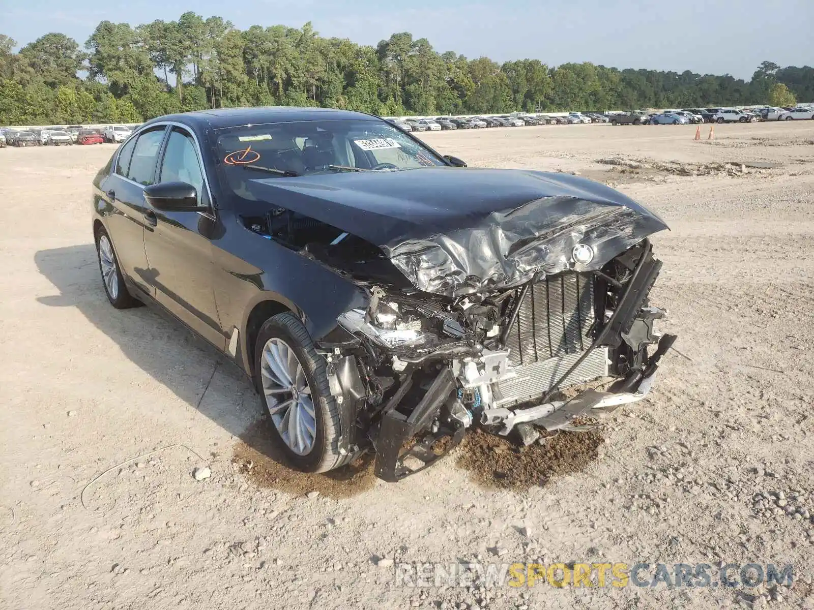 1 Photograph of a damaged car WBA53BH00MWX26082 BMW 5 SERIES 2021