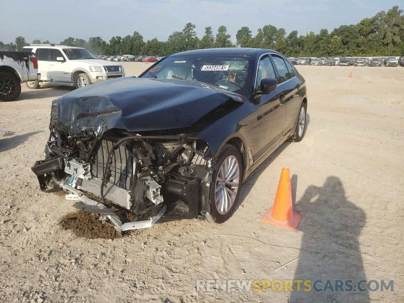 2 Photograph of a damaged car WBA53BH00MWX26082 BMW 5 SERIES 2021