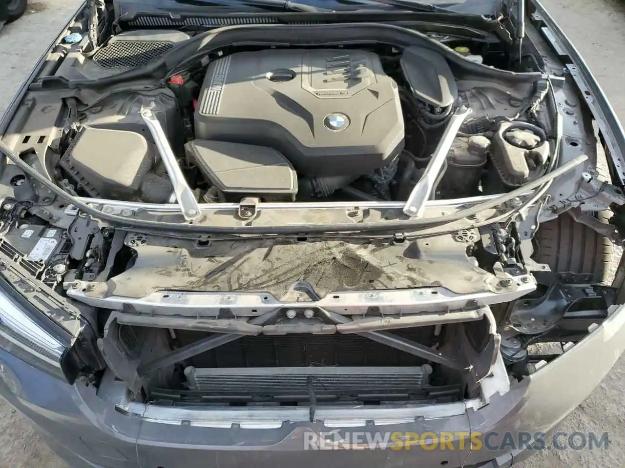 11 Photograph of a damaged car WBA53BH01MWW91021 BMW 5 SERIES 2021