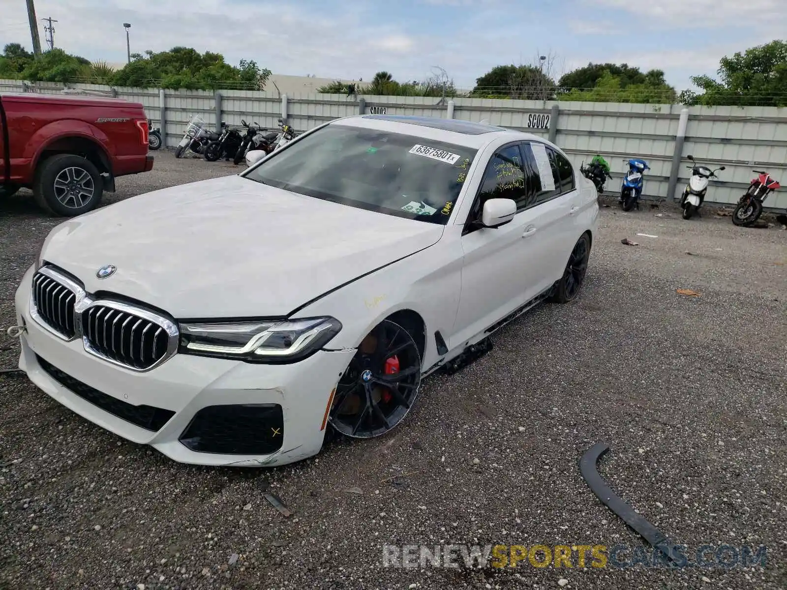 2 Photograph of a damaged car WBA53BH01MWX21229 BMW 5 SERIES 2021