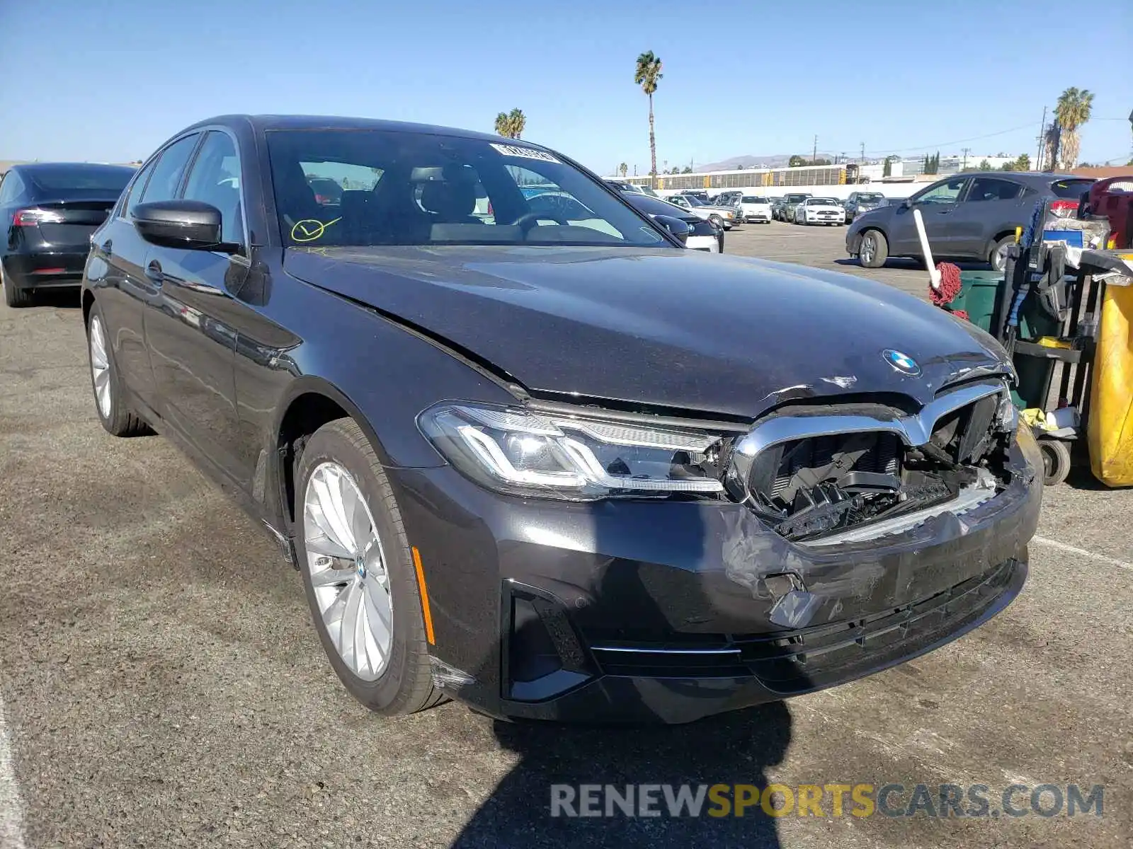 1 Photograph of a damaged car WBA53BH02MCH36407 BMW 5 SERIES 2021