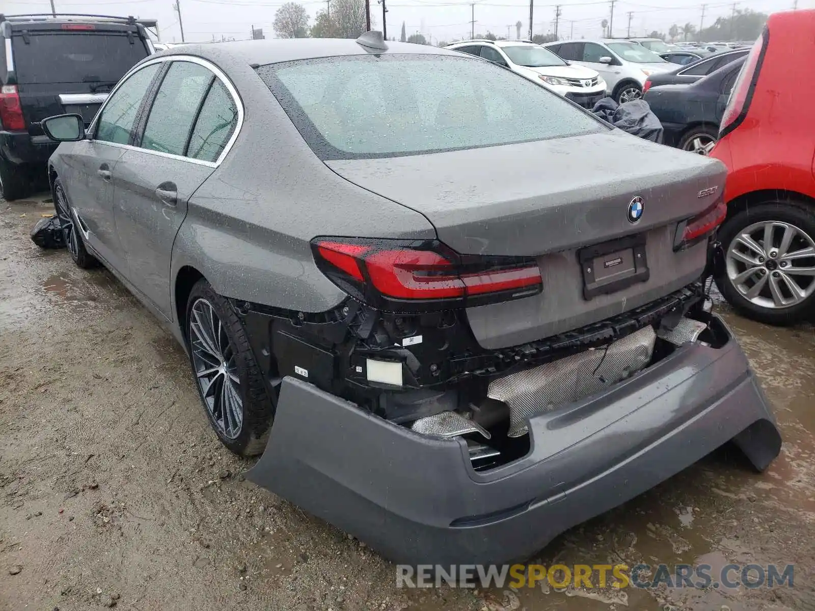 3 Photograph of a damaged car WBA53BH02MWW98480 BMW 5 SERIES 2021