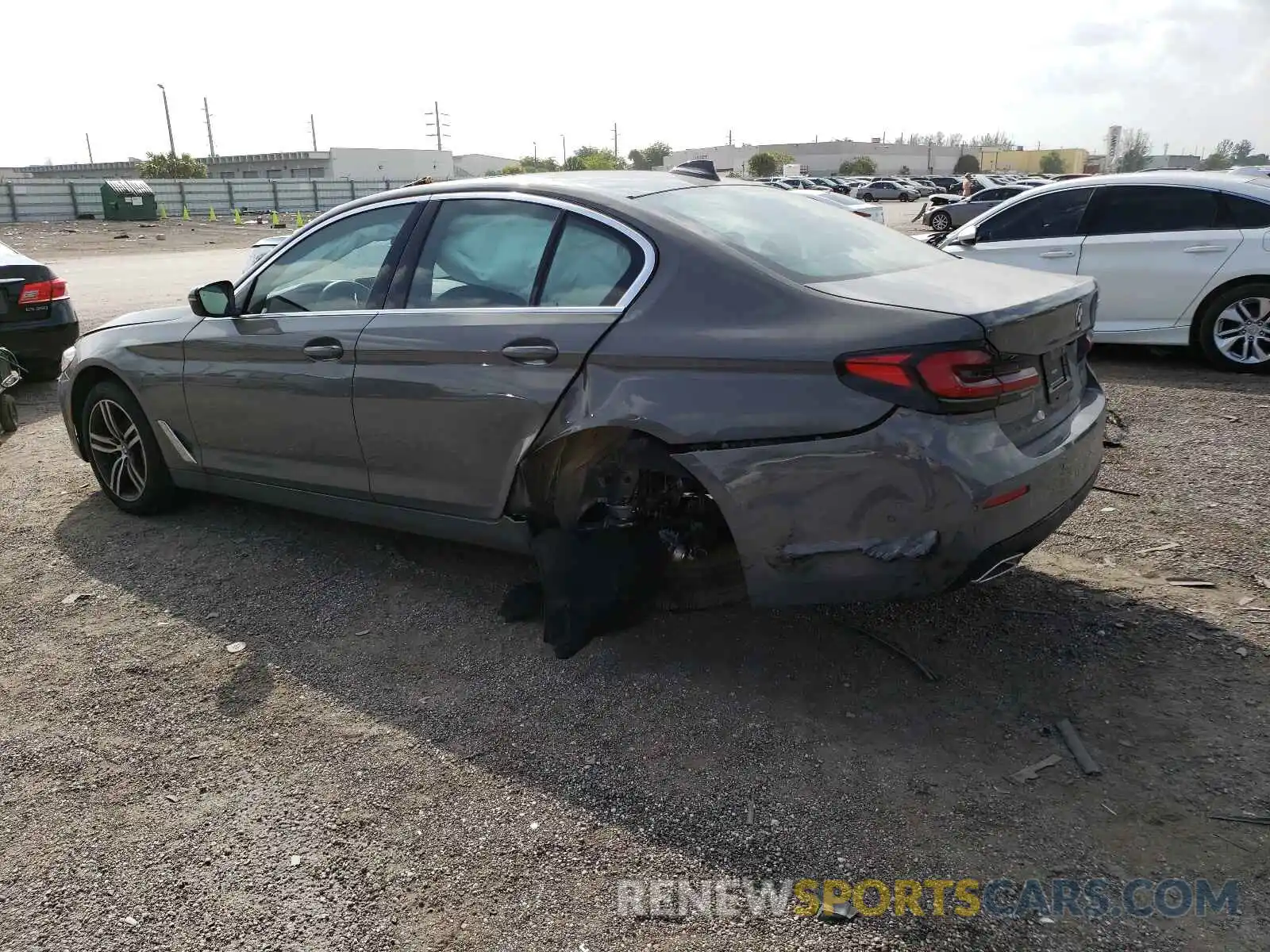 3 Photograph of a damaged car WBA53BH02MWX21711 BMW 5 SERIES 2021