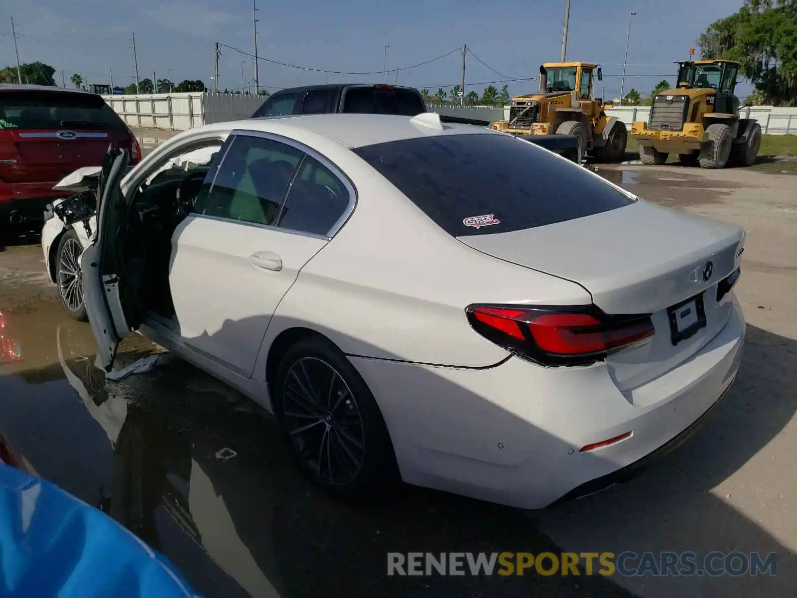 3 Photograph of a damaged car WBA53BH04MWW89411 BMW 5 SERIES 2021