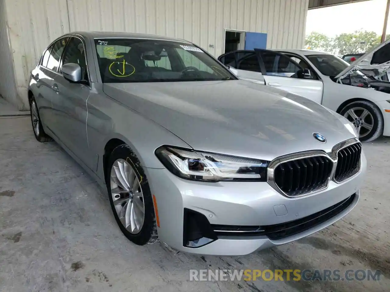 1 Photograph of a damaged car WBA53BH04MWX25825 BMW 5 SERIES 2021