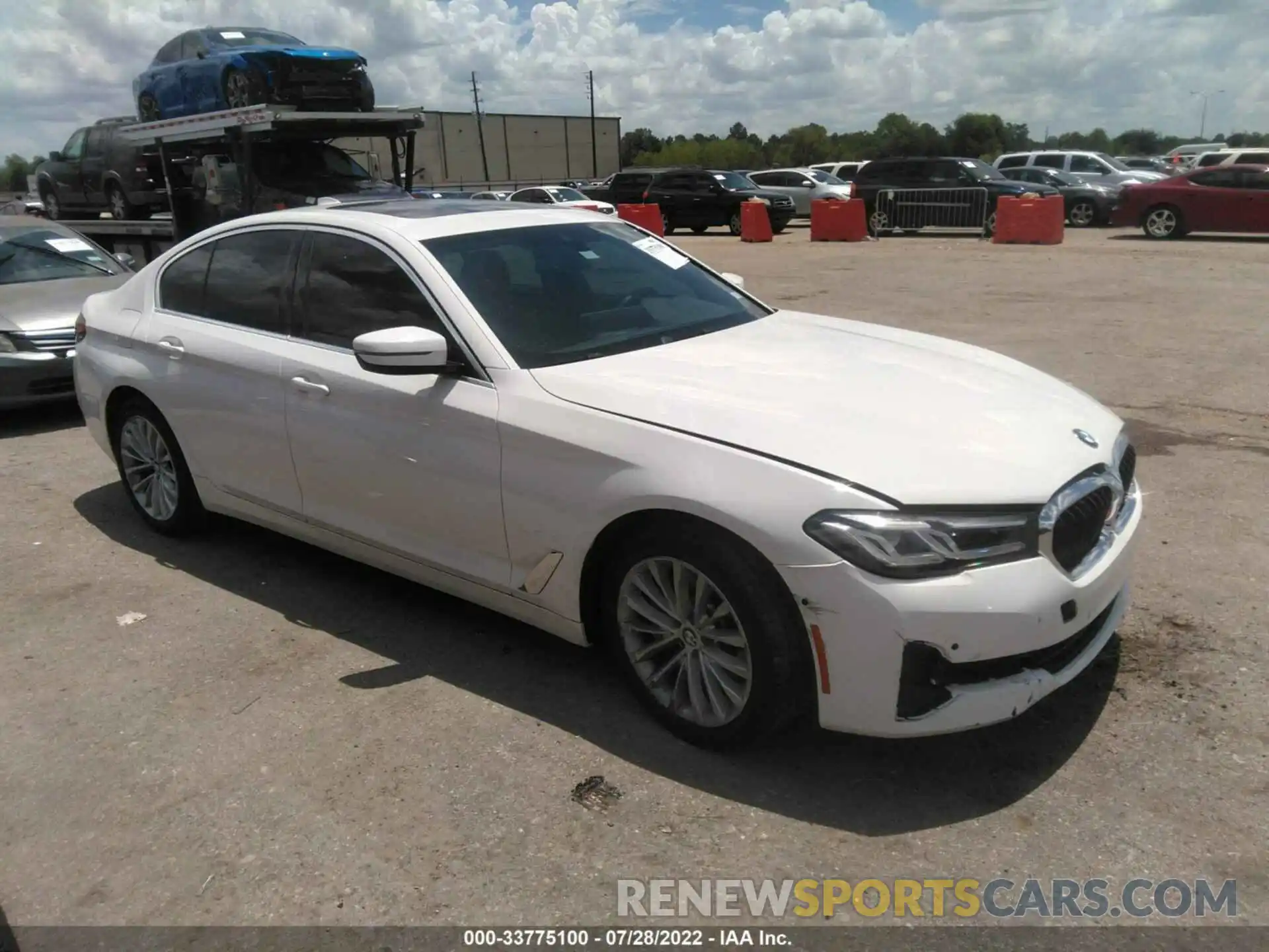 1 Photograph of a damaged car WBA53BH07MWX01485 BMW 5 SERIES 2021