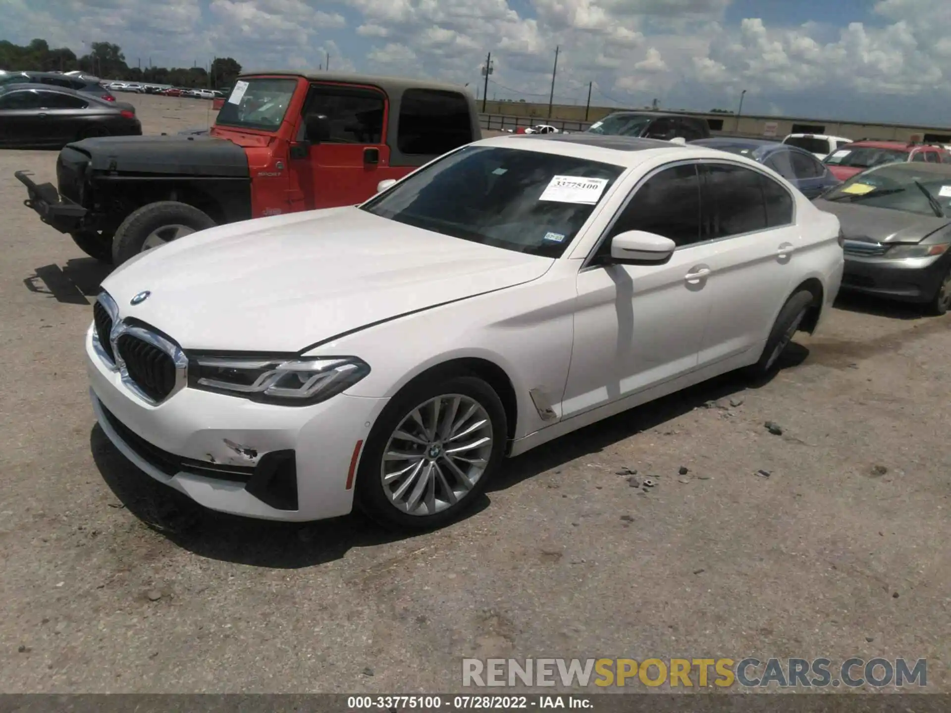 2 Photograph of a damaged car WBA53BH07MWX01485 BMW 5 SERIES 2021