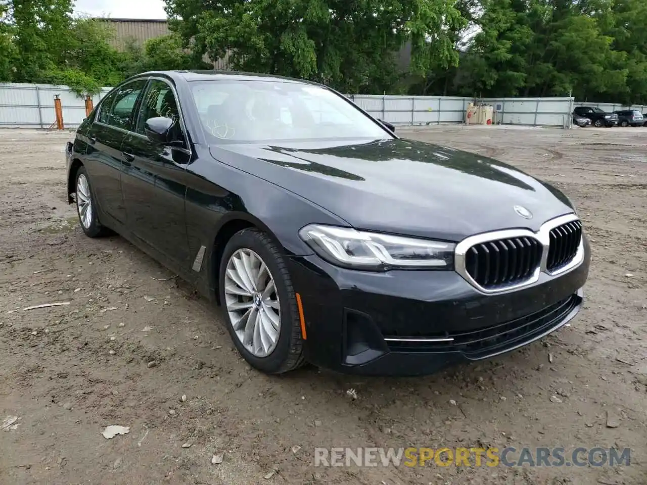 1 Photograph of a damaged car WBA53BH08MCF65033 BMW 5 SERIES 2021