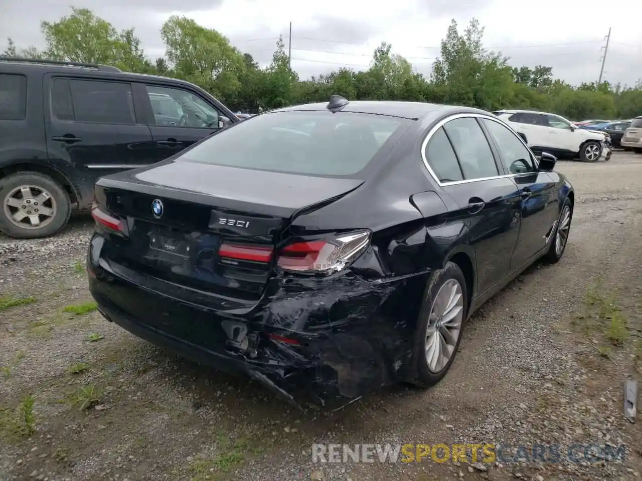 4 Photograph of a damaged car WBA53BH08MCF65033 BMW 5 SERIES 2021