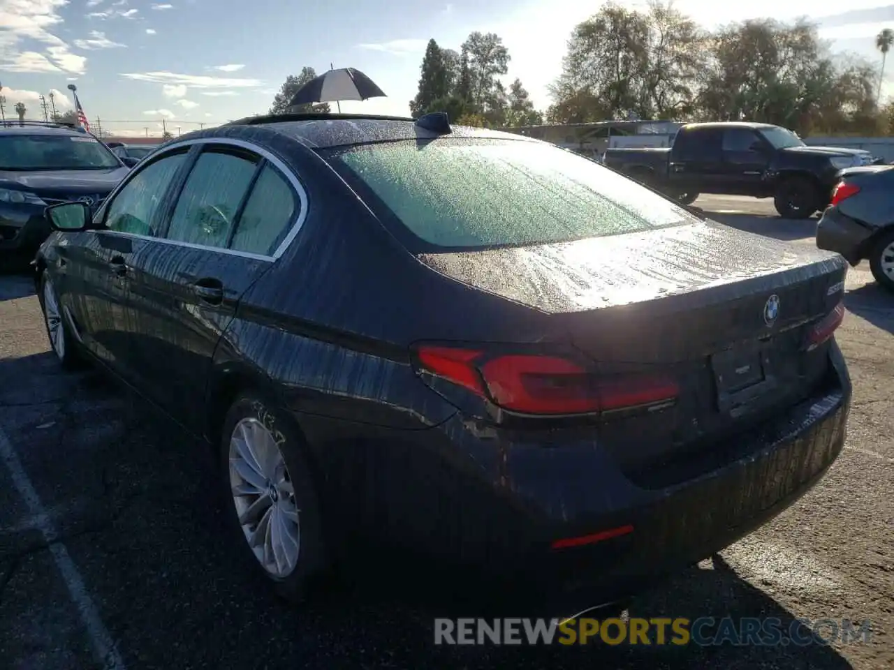 3 Photograph of a damaged car WBA53BH08MWX18585 BMW 5 SERIES 2021