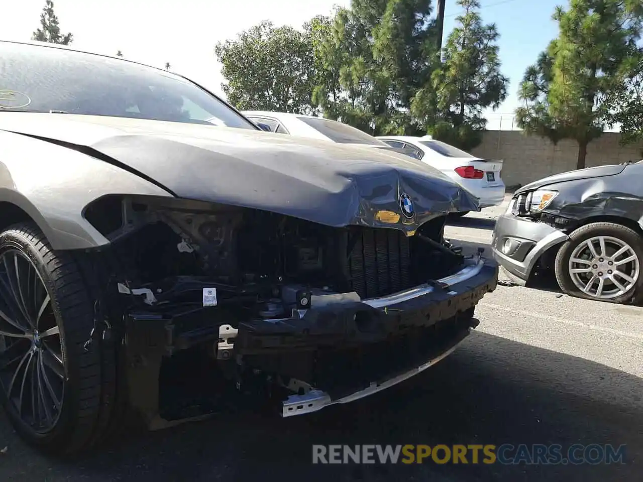 9 Photograph of a damaged car WBA53BH09MCF33630 BMW 5 SERIES 2021