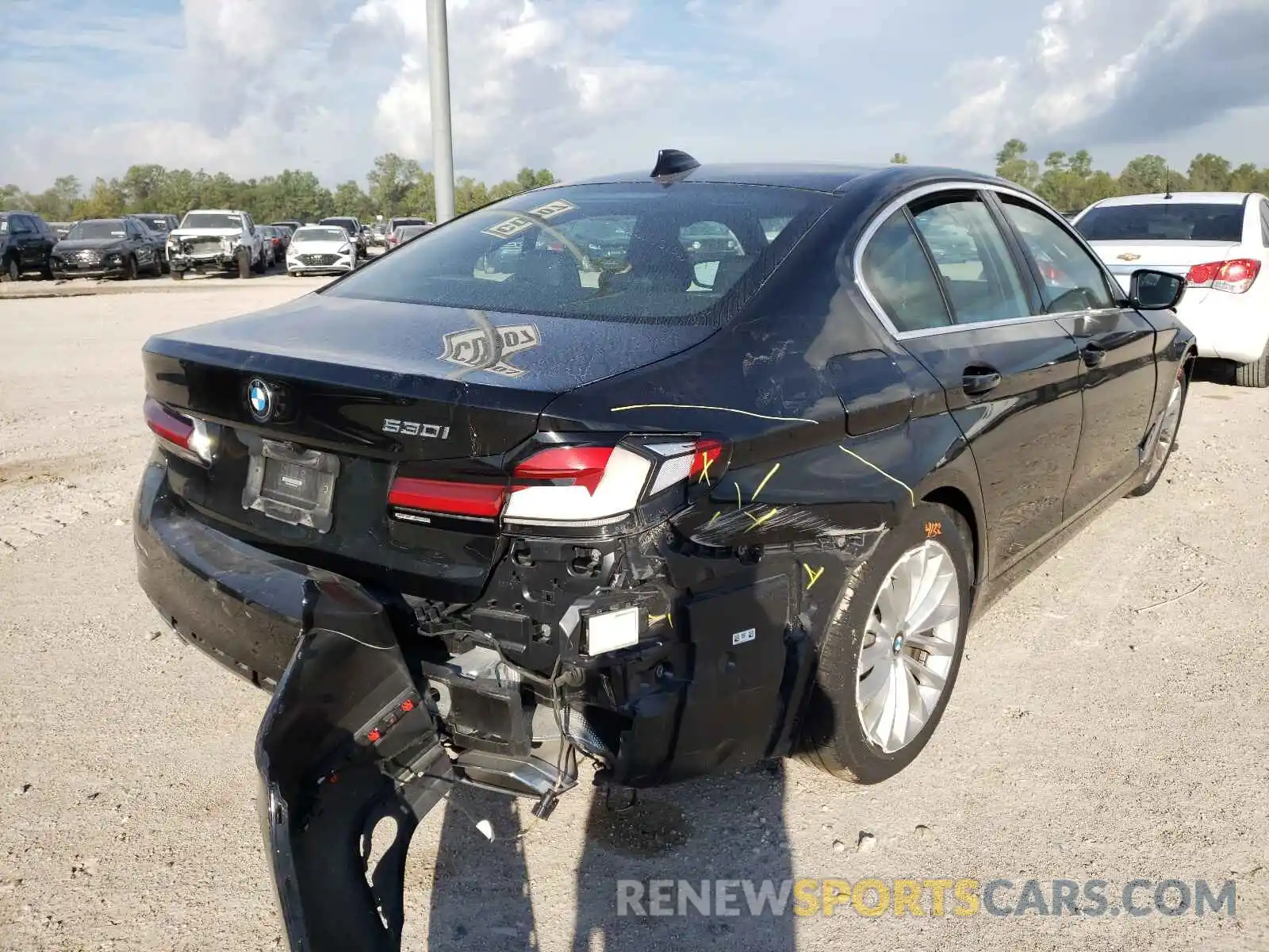 4 Photograph of a damaged car WBA53BH0XMCG91703 BMW 5 SERIES 2021