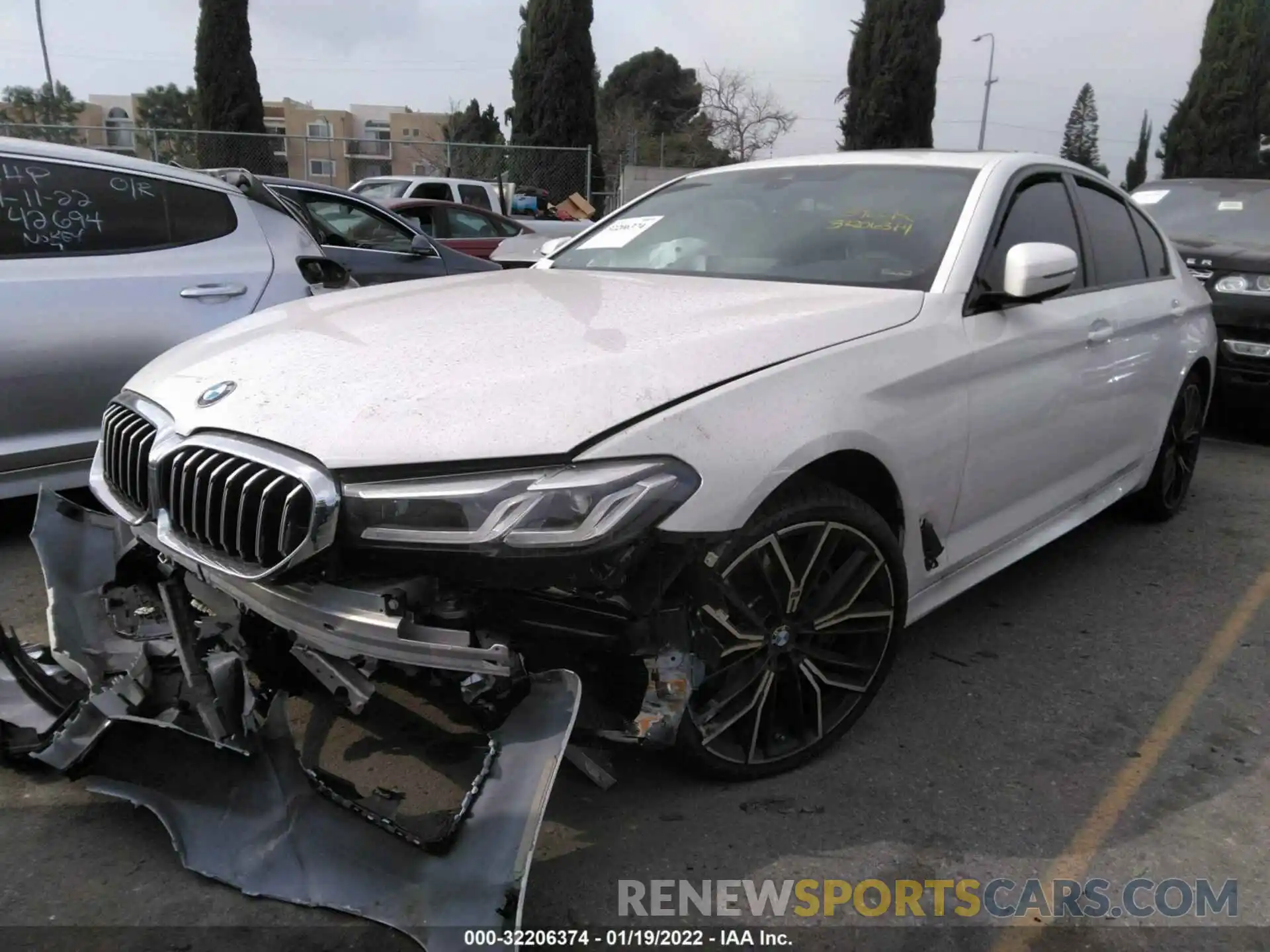 2 Photograph of a damaged car WBA53BJ01MCF31459 BMW 5 SERIES 2021