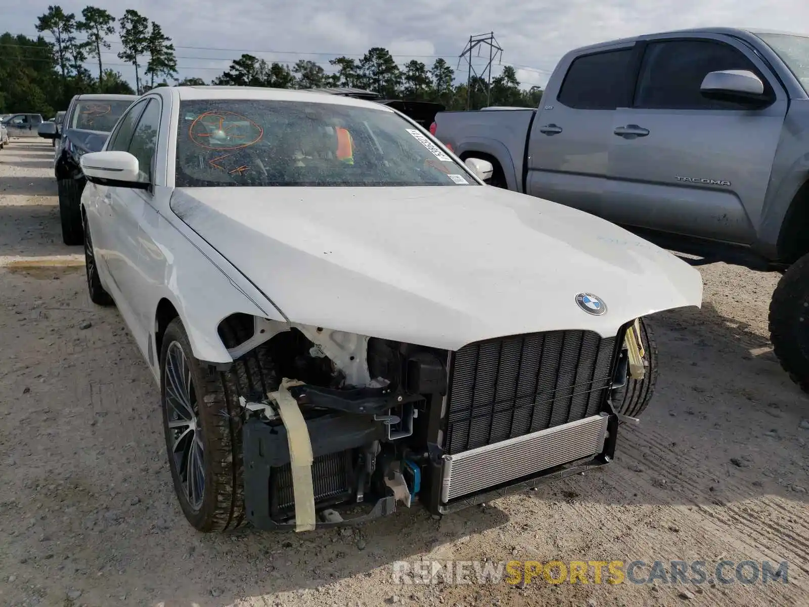 1 Photograph of a damaged car WBA53BJ01MCF37469 BMW 5 SERIES 2021