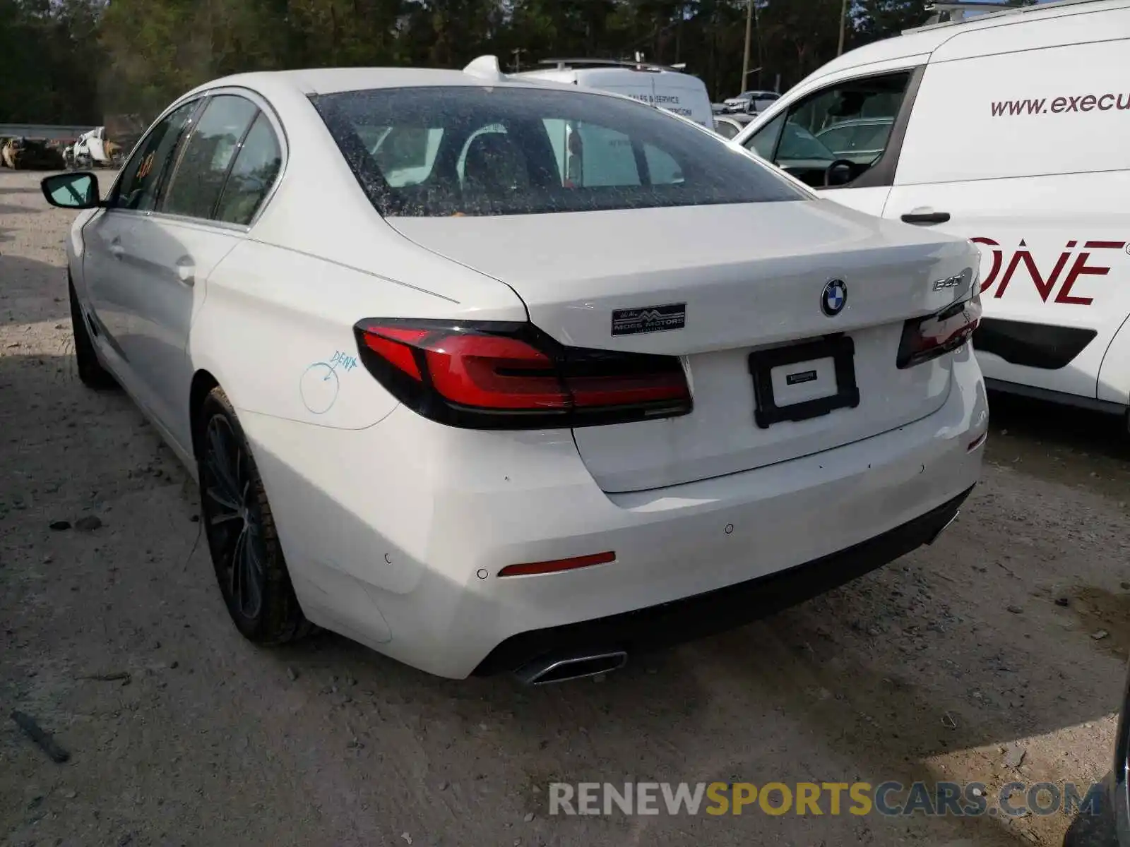 3 Photograph of a damaged car WBA53BJ01MCF37469 BMW 5 SERIES 2021