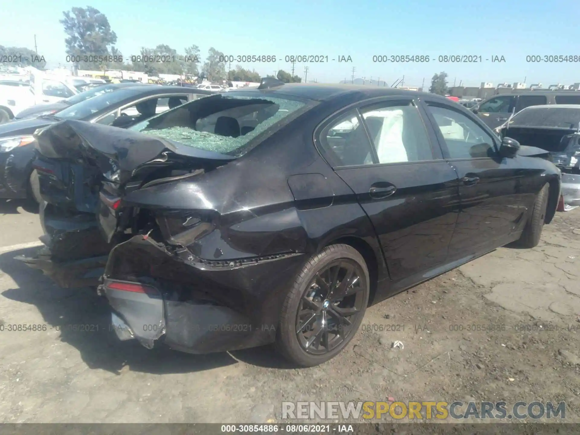 4 Photograph of a damaged car WBA53BJ03MWX04328 BMW 5 SERIES 2021