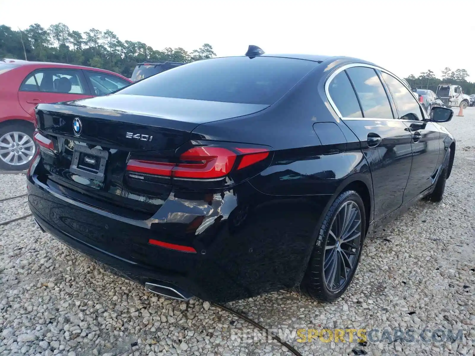 4 Photograph of a damaged car WBA53BJ04MWW97048 BMW 5 SERIES 2021