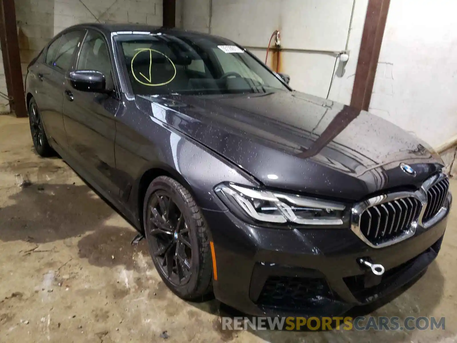 1 Photograph of a damaged car WBA53BJ04MWX15063 BMW 5 SERIES 2021