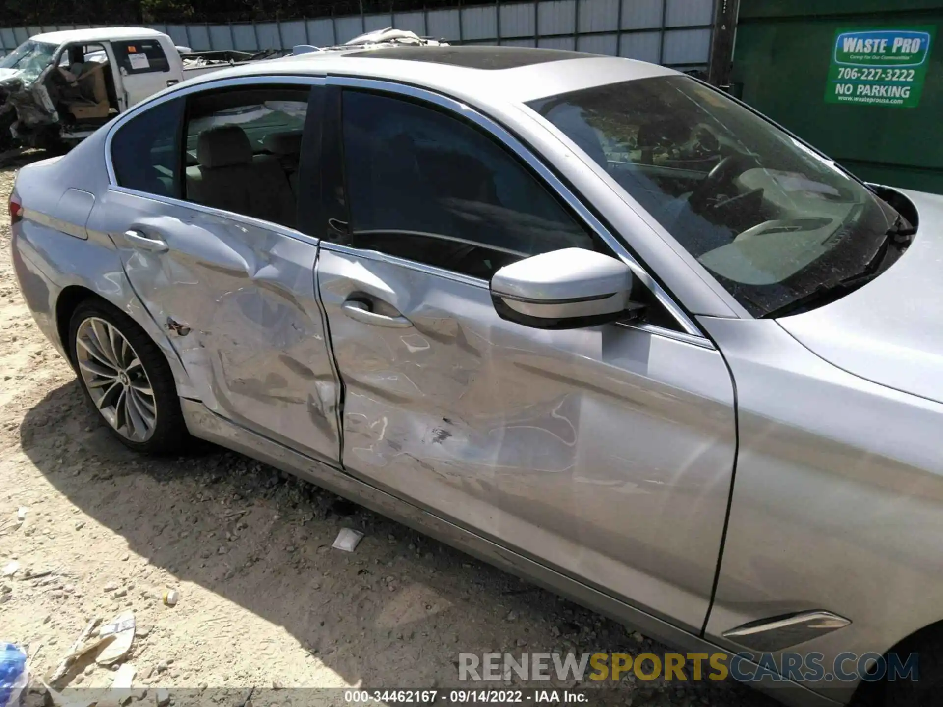 6 Photograph of a damaged car WBA53BJ07MCF40828 BMW 5 SERIES 2021