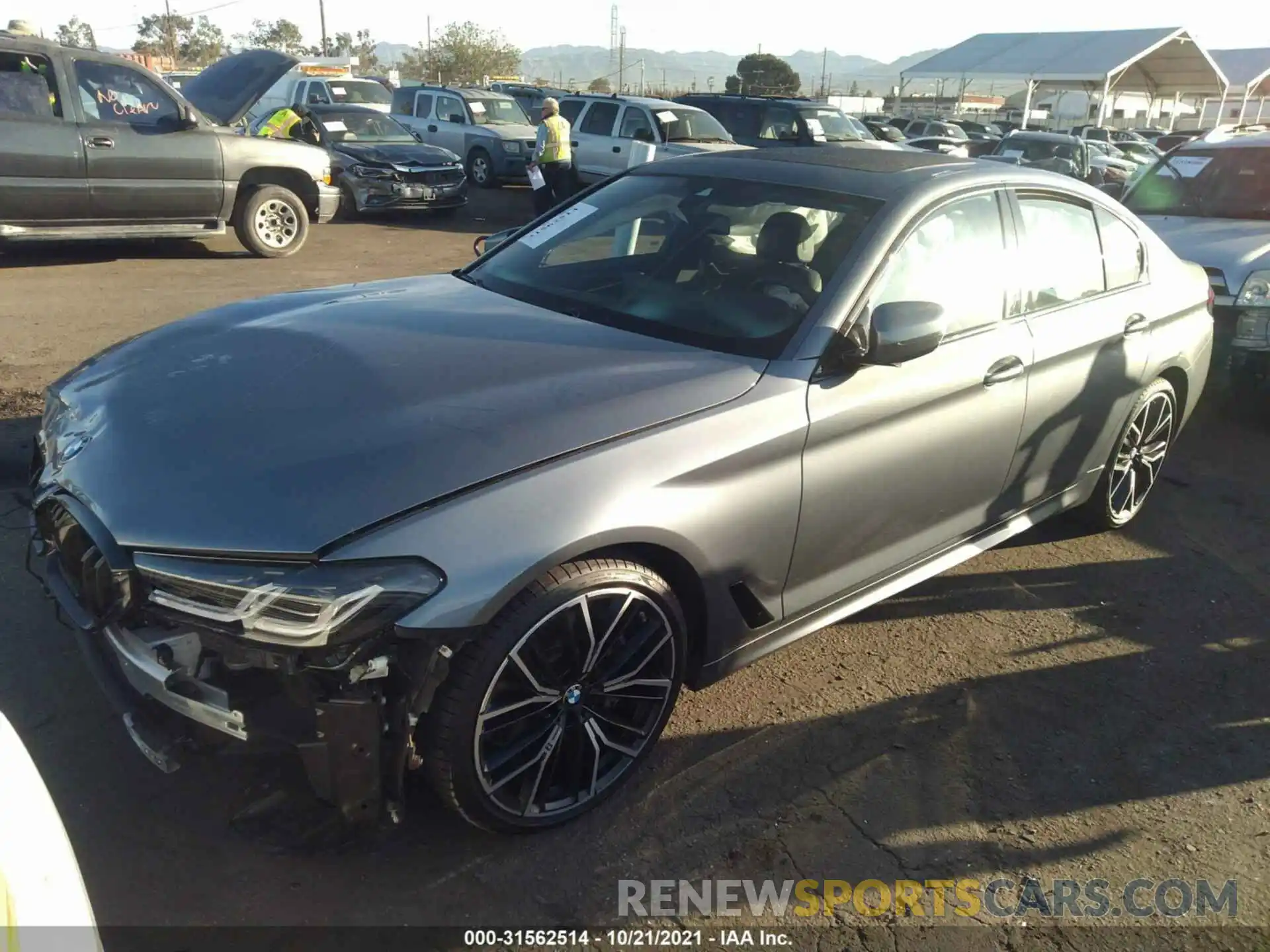 2 Photograph of a damaged car WBA53BJ07MWX04008 BMW 5 SERIES 2021