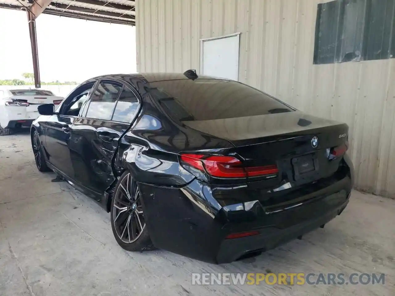 3 Photograph of a damaged car WBA53BJ07MWX22332 BMW 5 SERIES 2021