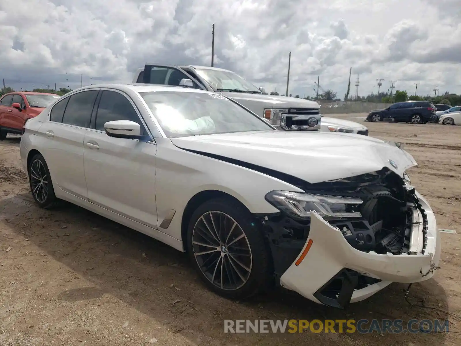 1 Photograph of a damaged car WBA53BJ08MWW88546 BMW 5 SERIES 2021