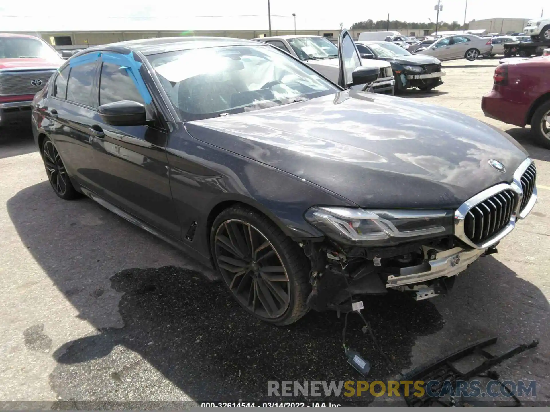 1 Photograph of a damaged car WBA53BJ08MWW91897 BMW 5 SERIES 2021