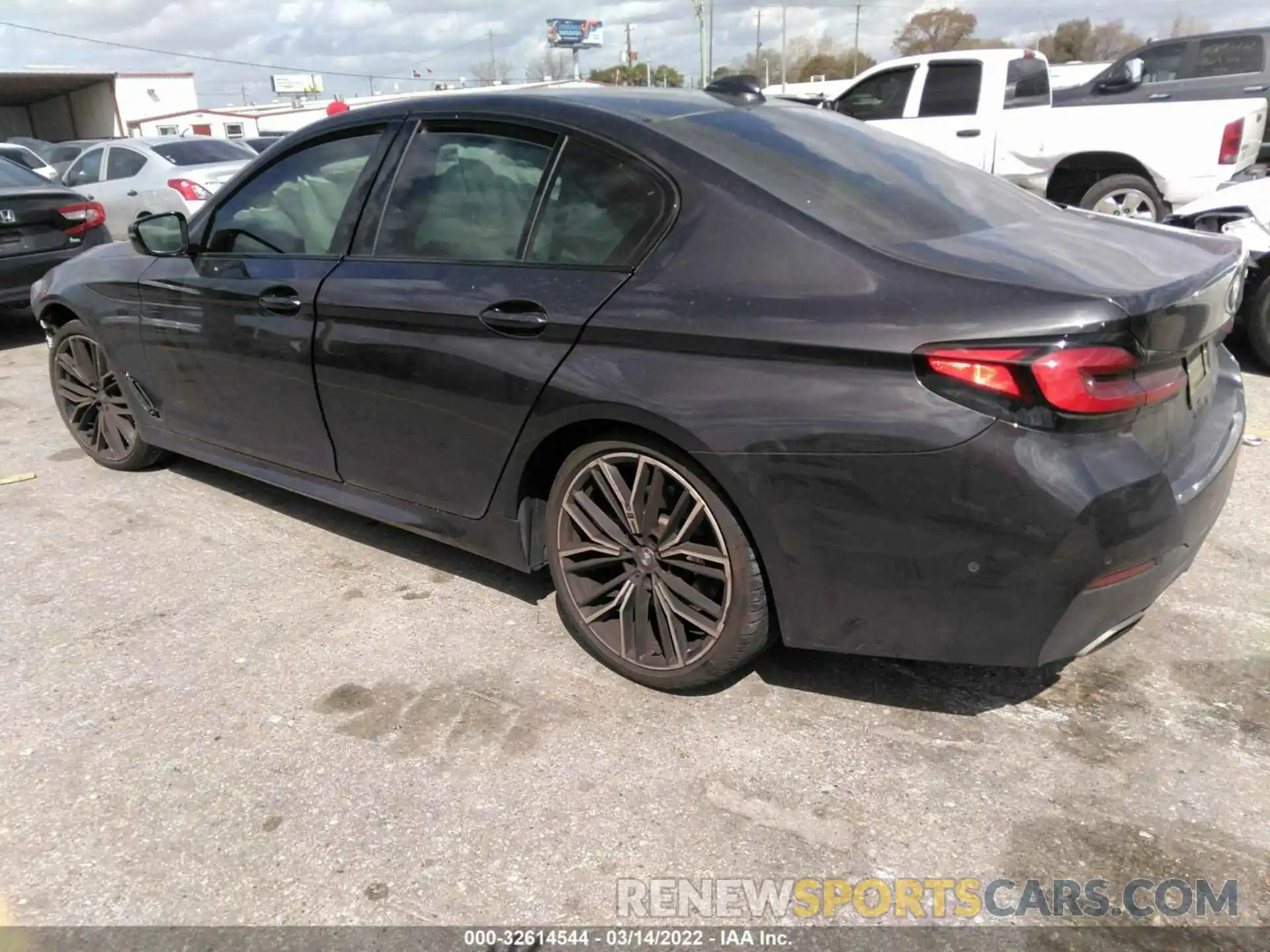 3 Photograph of a damaged car WBA53BJ08MWW91897 BMW 5 SERIES 2021