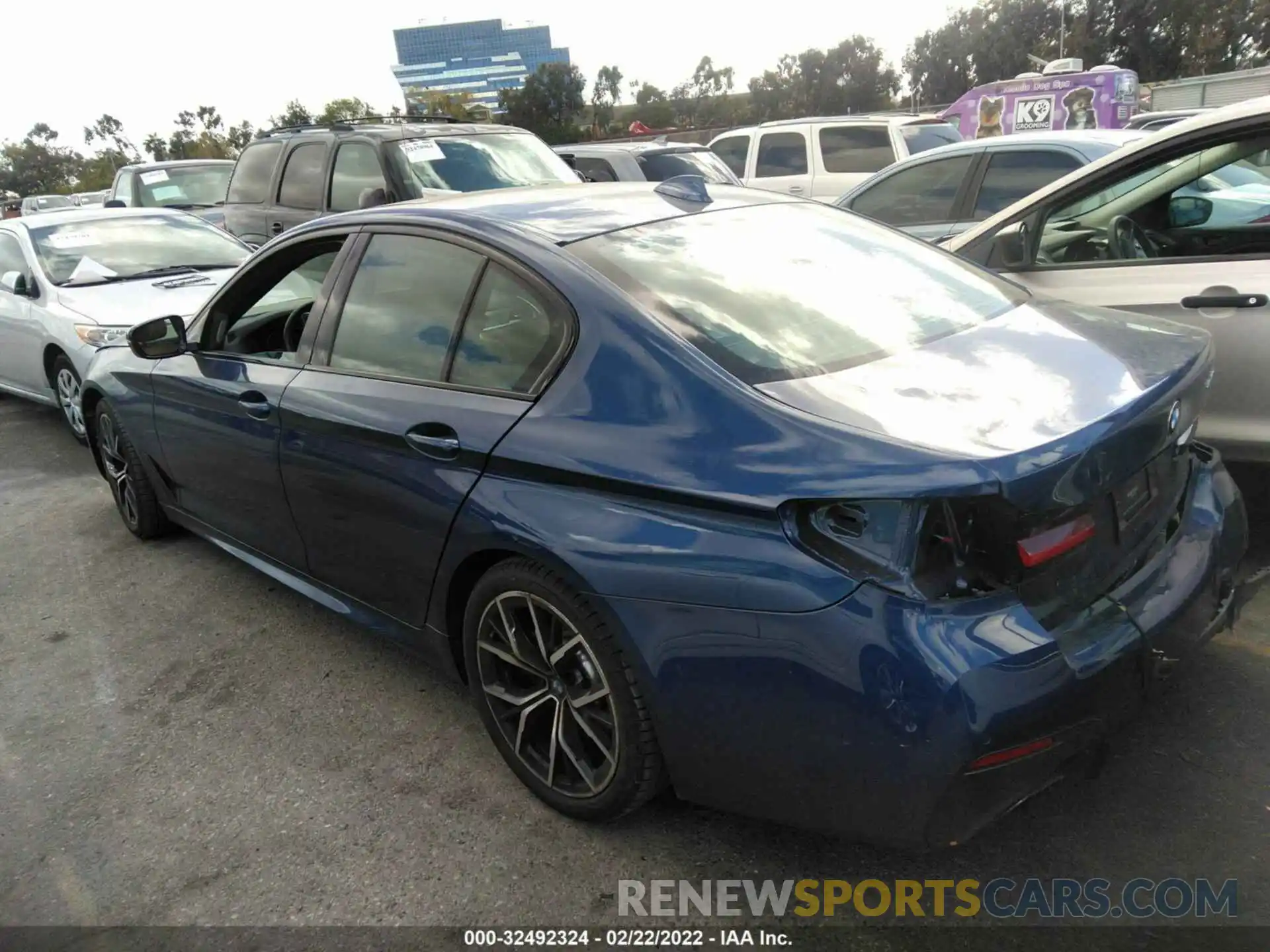 3 Photograph of a damaged car WBA53BJ0XMCG02285 BMW 5 SERIES 2021