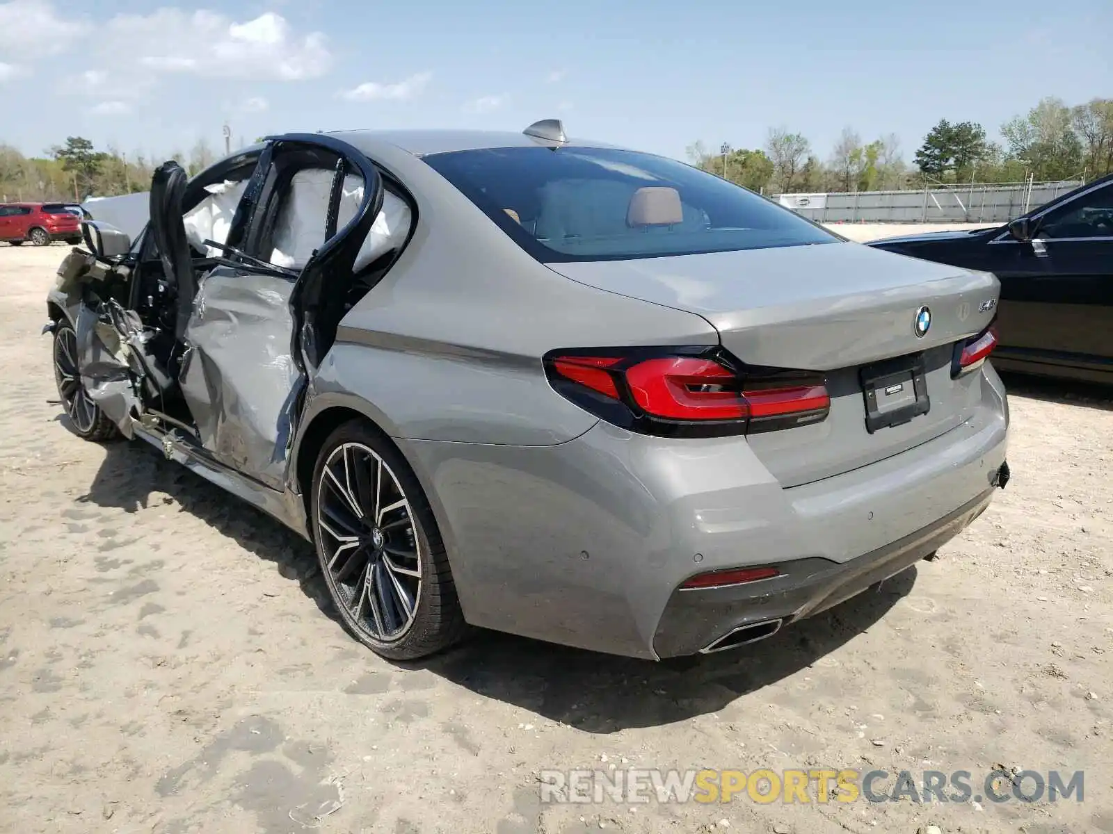 3 Photograph of a damaged car WBA53BJ0XMWX03385 BMW 5 SERIES 2021