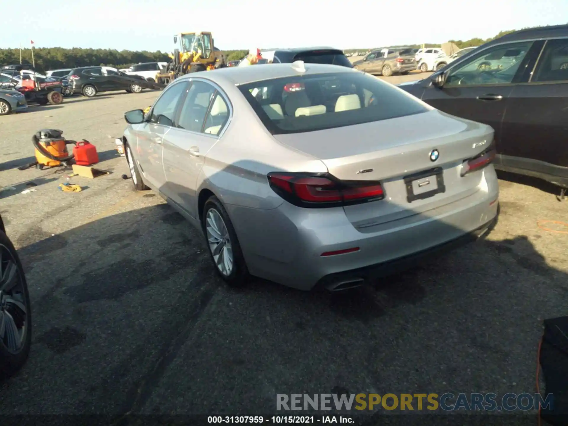 3 Photograph of a damaged car WBA73BJ00MCG69454 BMW 5 SERIES 2021