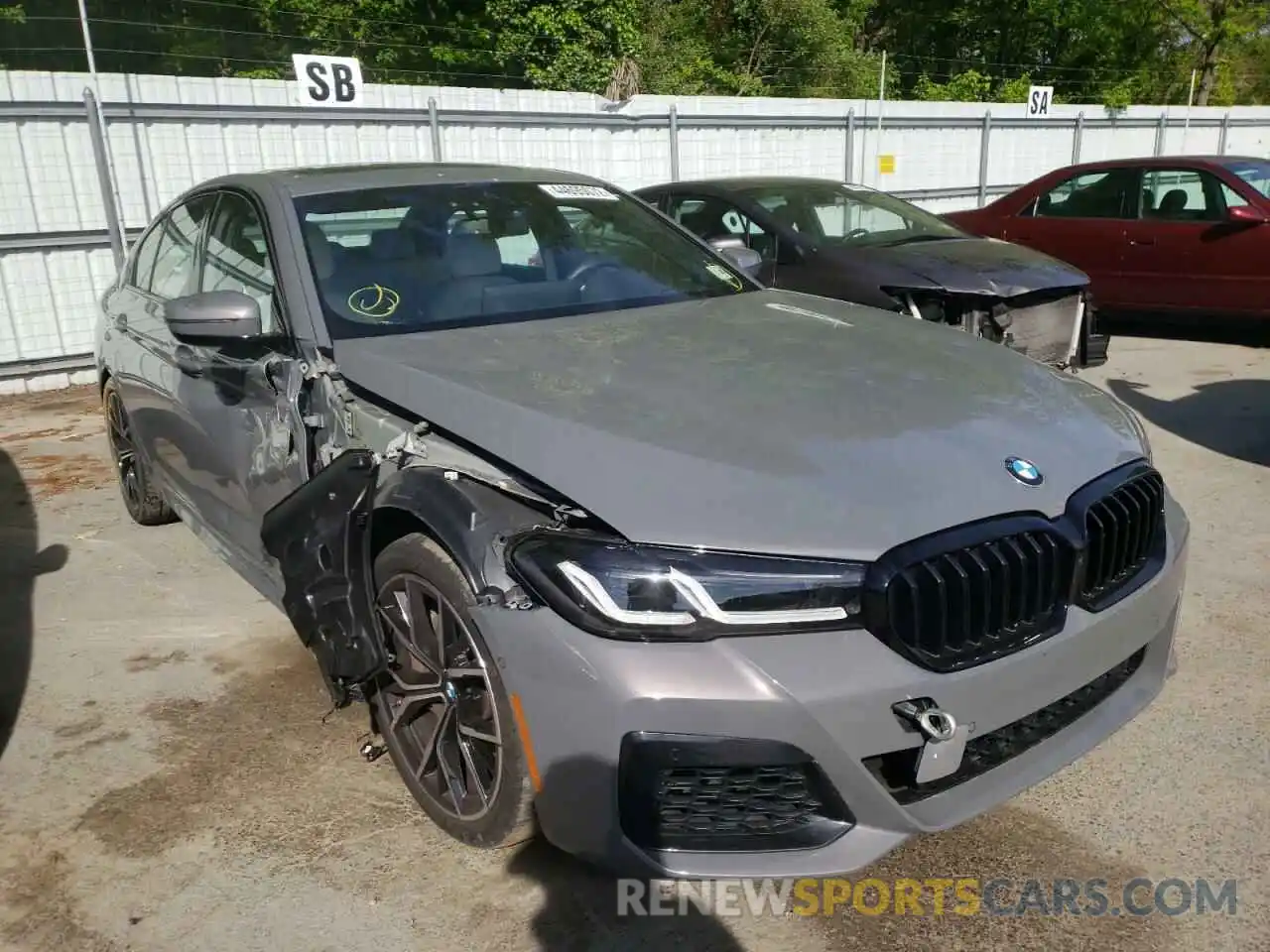 1 Photograph of a damaged car WBA73BJ00MWW89246 BMW 5 SERIES 2021