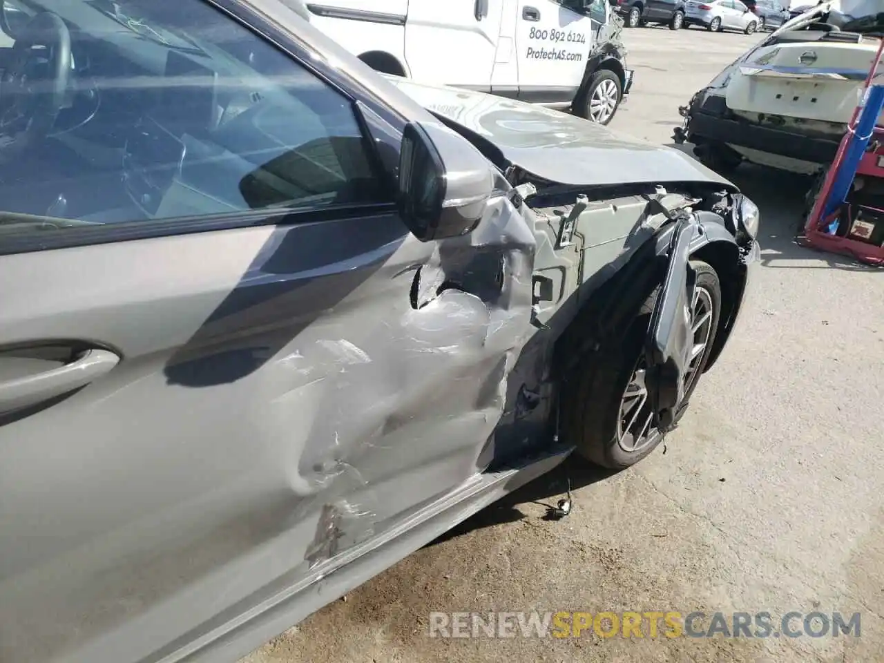 9 Photograph of a damaged car WBA73BJ00MWW89246 BMW 5 SERIES 2021