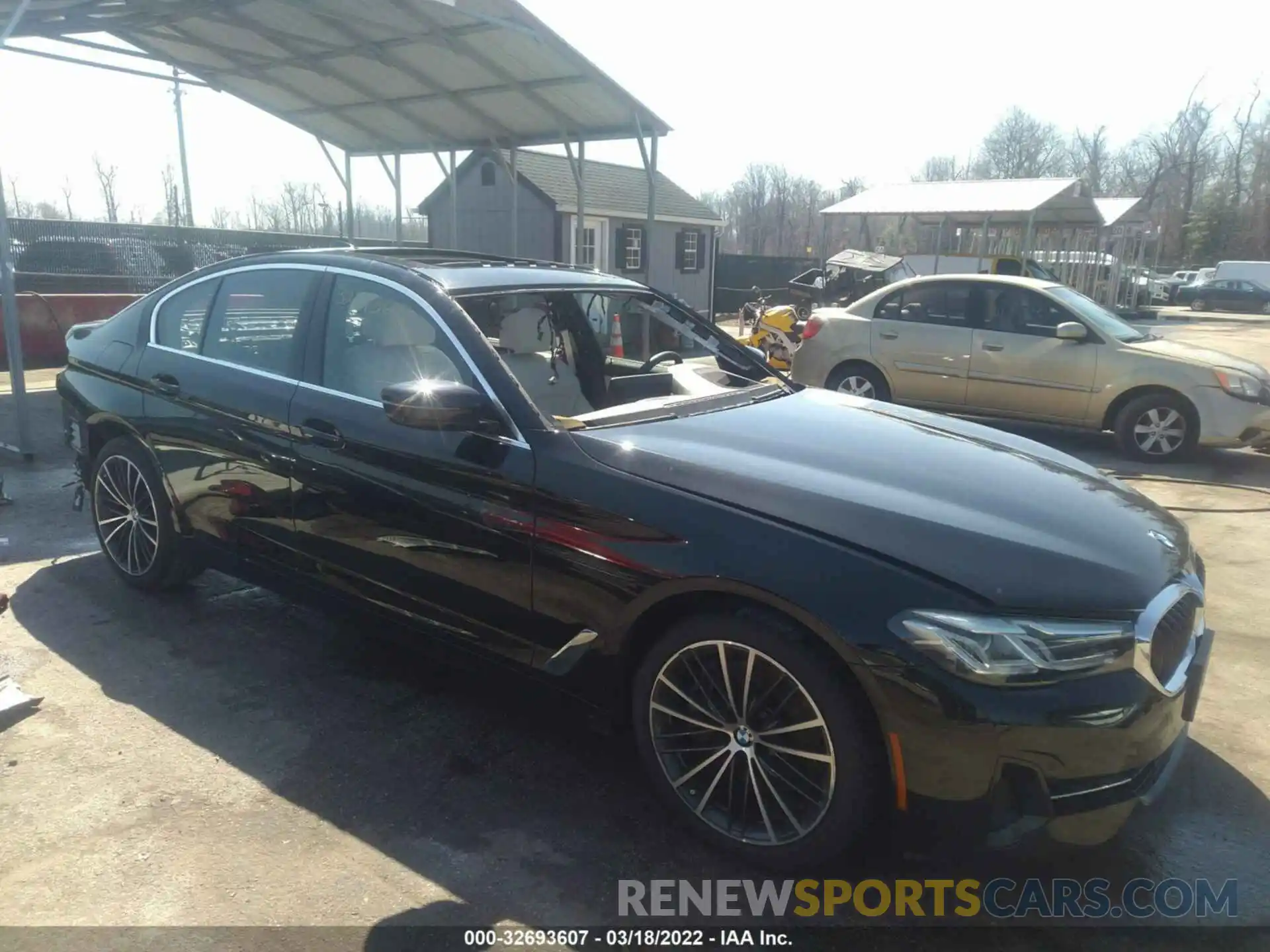 1 Photograph of a damaged car WBA73BJ03MWX03771 BMW 5 SERIES 2021