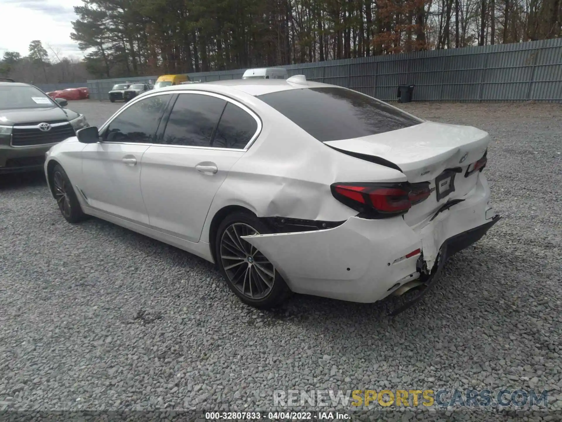 3 Photograph of a damaged car WBA73BJ04MCE79172 BMW 5 SERIES 2021