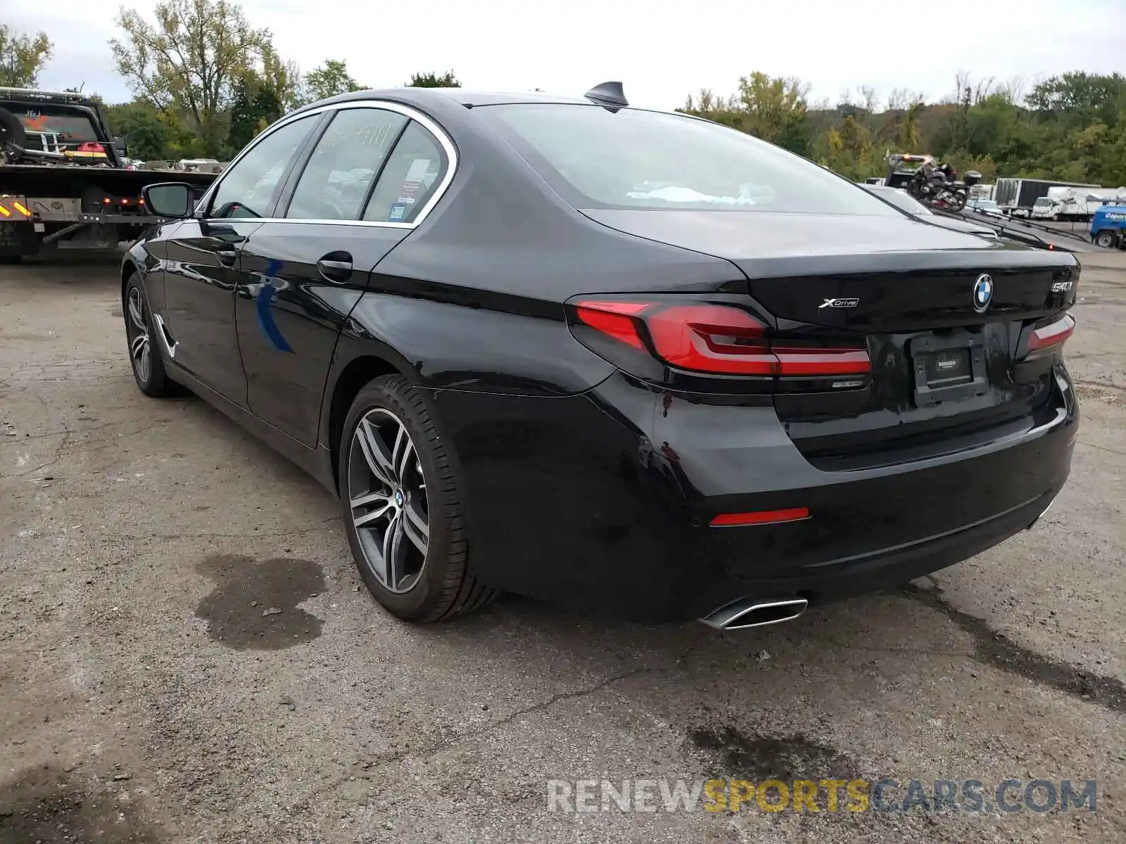 3 Photograph of a damaged car WBA73BJ05MWW90019 BMW 5 SERIES 2021