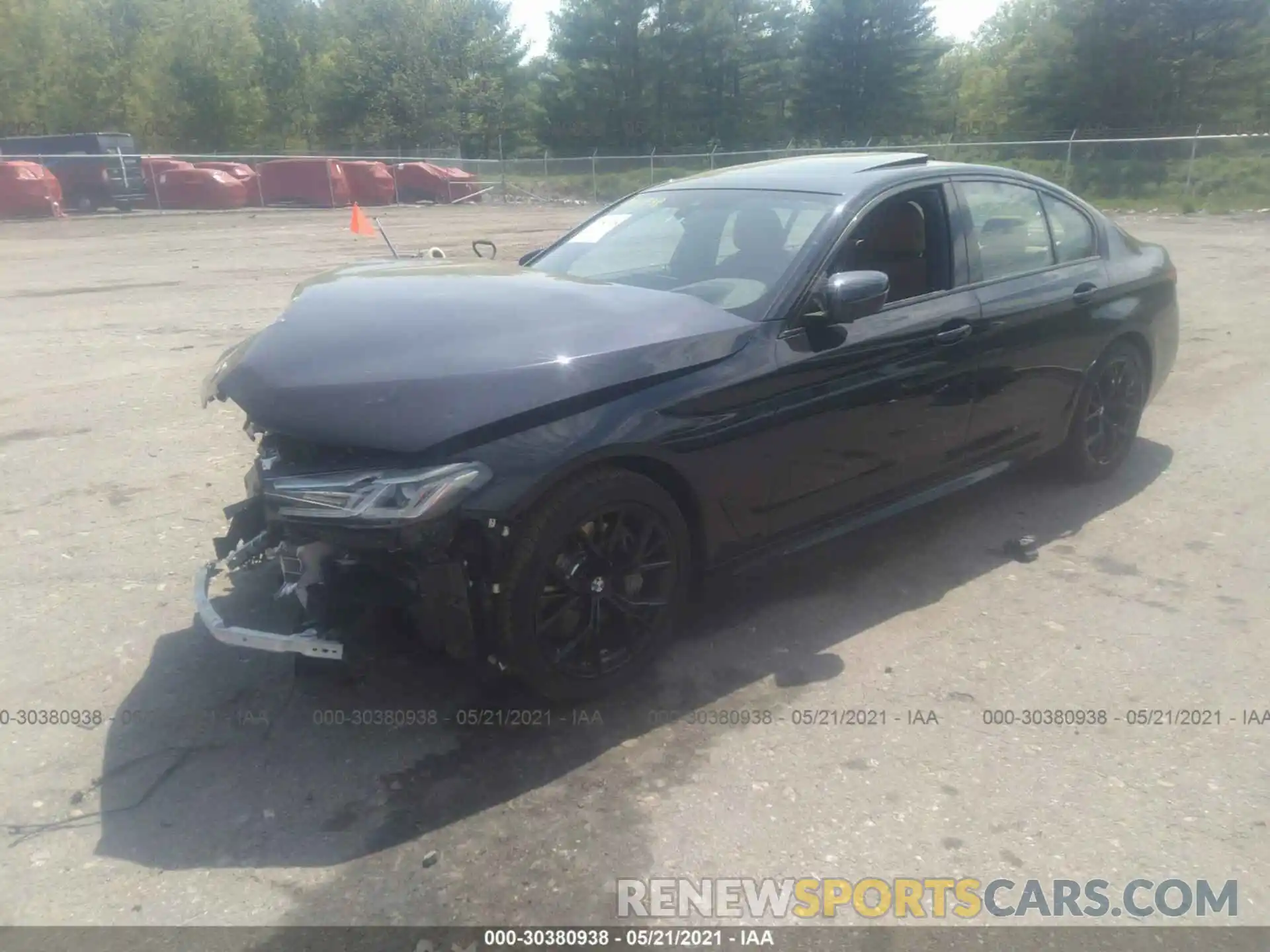 2 Photograph of a damaged car WBA73BJ05MWW92014 BMW 5 SERIES 2021