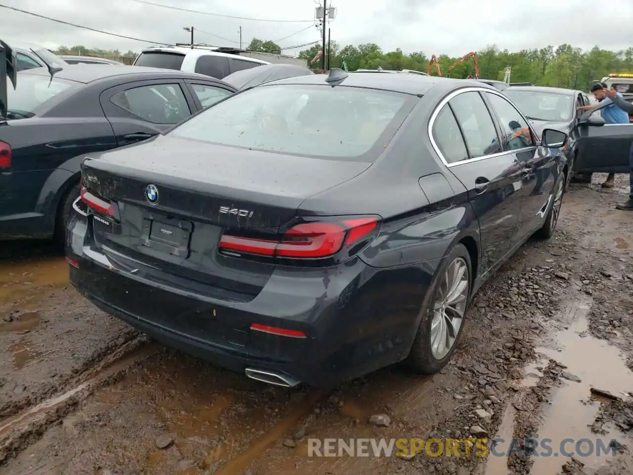 4 Photograph of a damaged car WBA73BJ07MWW89728 BMW 5 SERIES 2021