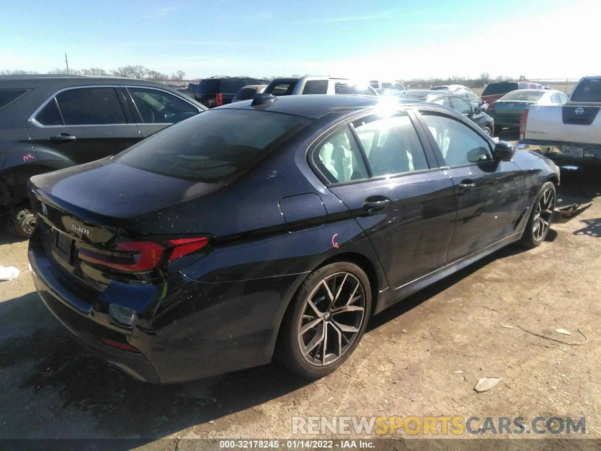 4 Photograph of a damaged car WBA73BJ09MWW89391 BMW 5 SERIES 2021