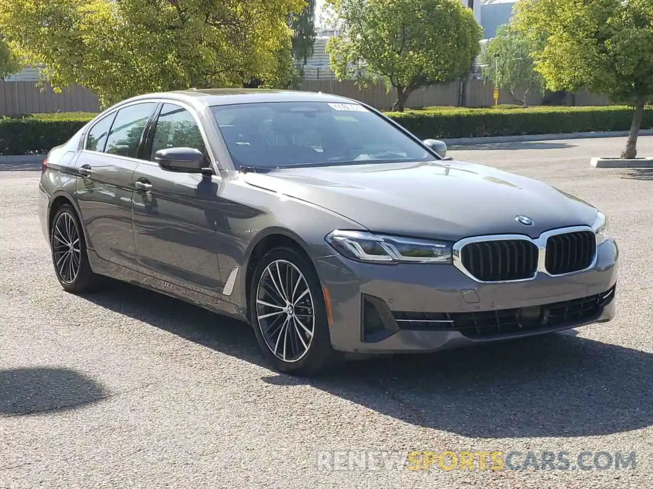 1 Photograph of a damaged car WBA13BJ00NWX51185 BMW 5 SERIES 2022