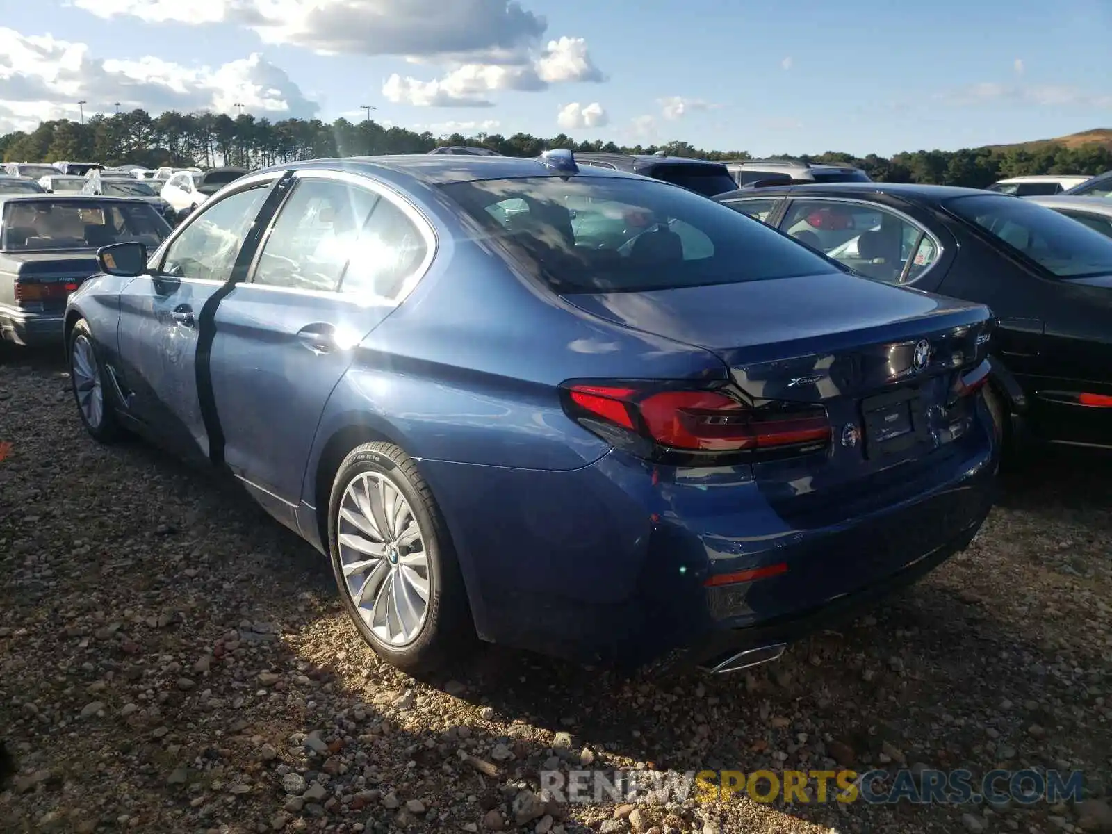 3 Photograph of a damaged car WBA13BJ03NWX41623 BMW 5 SERIES 2022