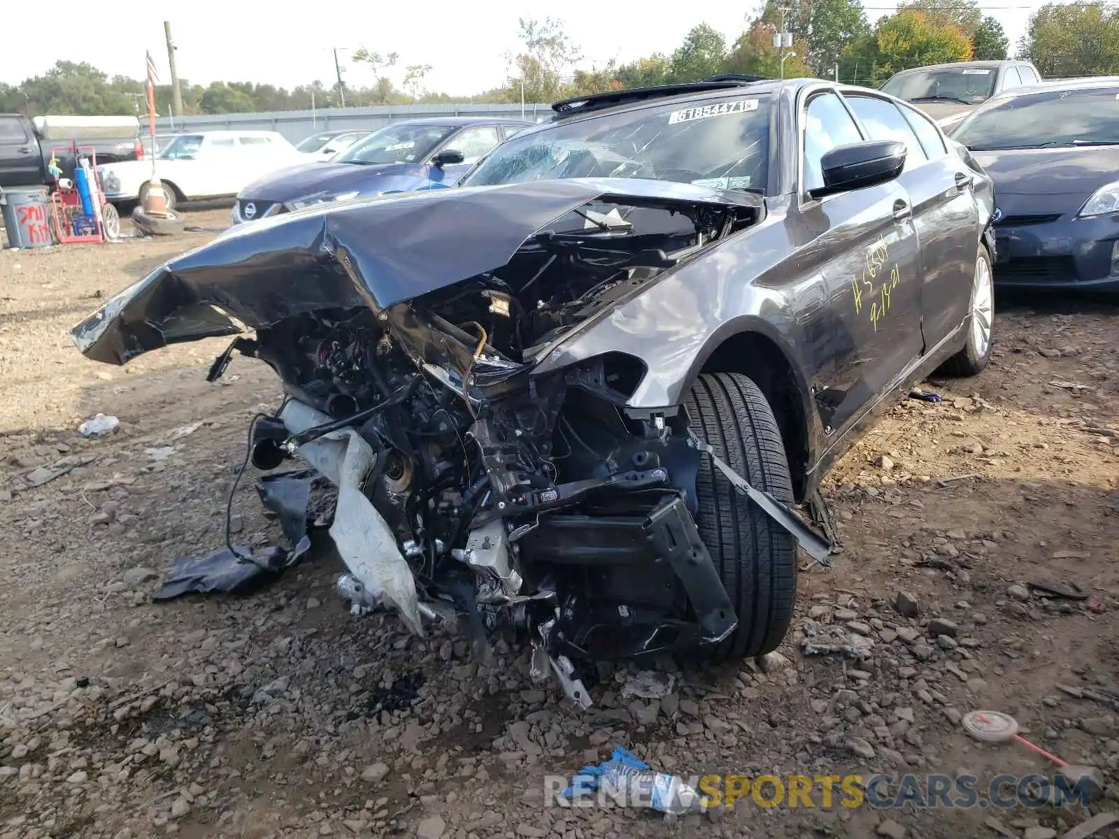 2 Photograph of a damaged car WBA13BJ08NCH70927 BMW 5 SERIES 2022