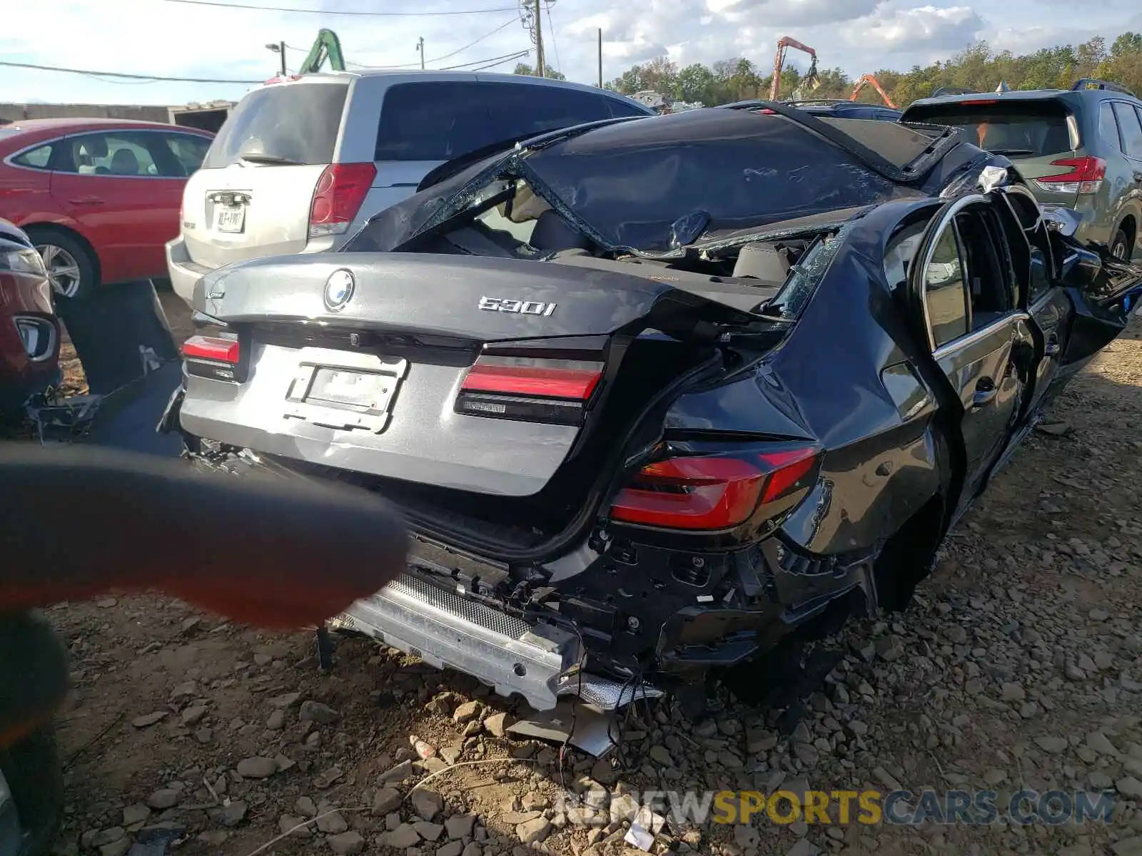 4 Photograph of a damaged car WBA13BJ08NCH70927 BMW 5 SERIES 2022