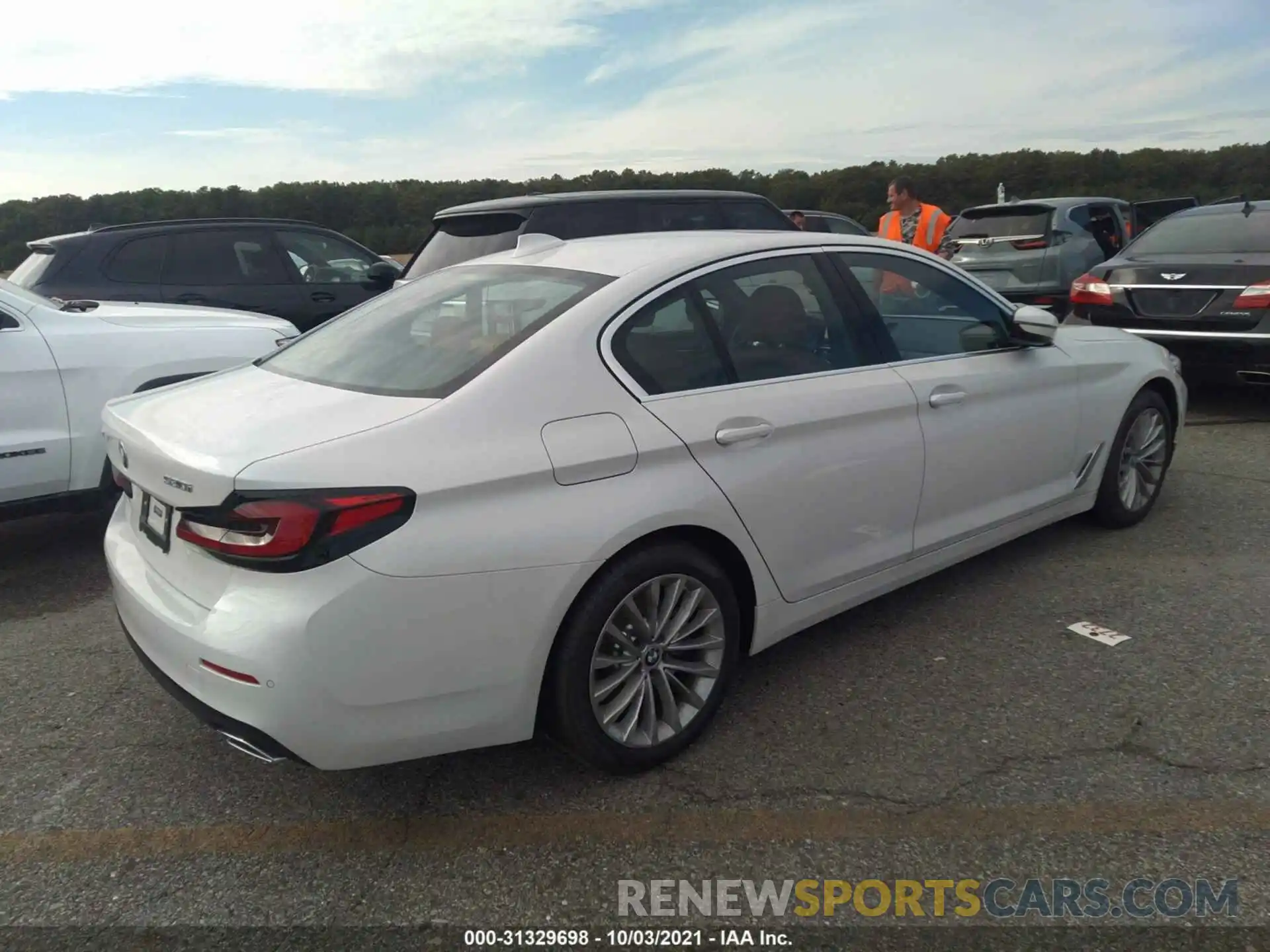 4 Photograph of a damaged car WBA13BJ0XNWX38413 BMW 5 SERIES 2022