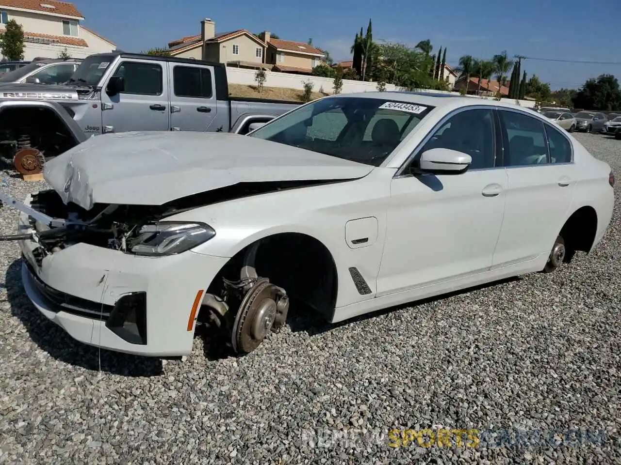 1 Photograph of a damaged car WBA33AG01NCJ23471 BMW 5 SERIES 2022